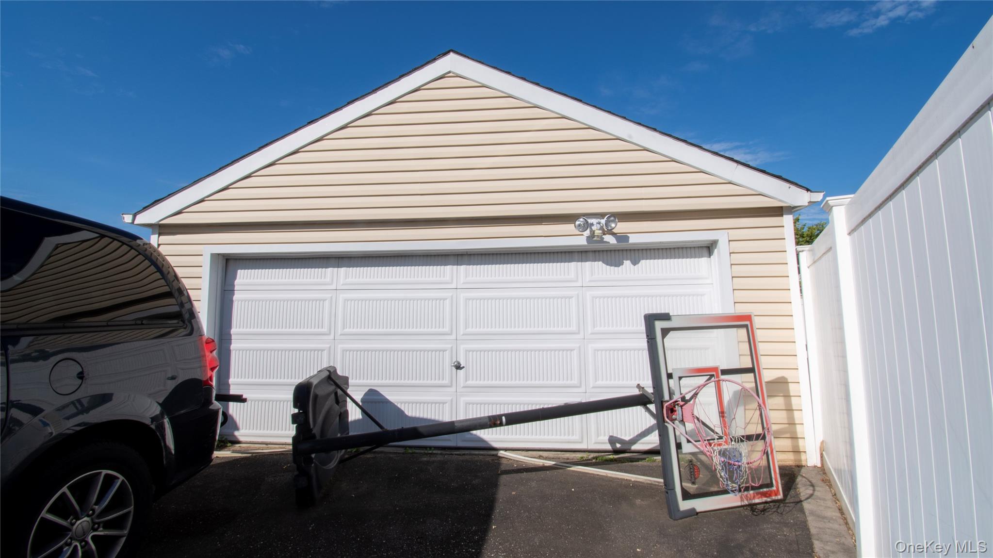 2810 1st Place, Baldwin, NY 11510