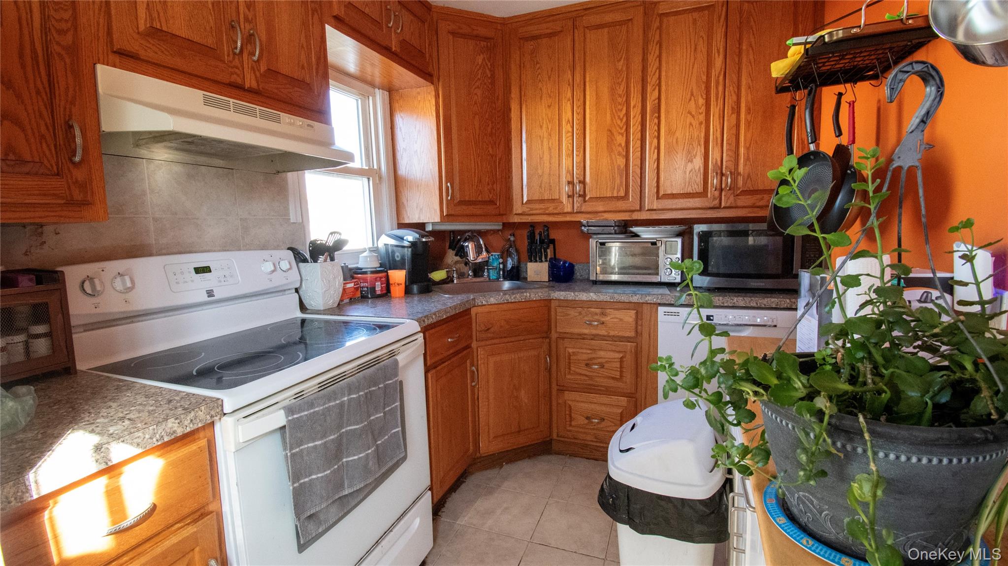 2810 1st Place, Baldwin, NY 11510