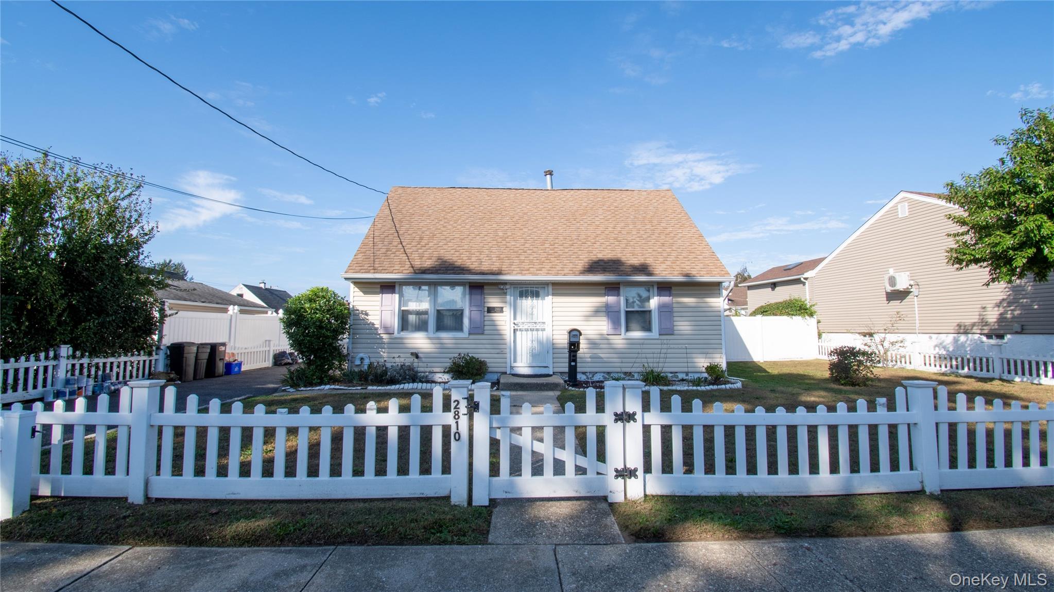 2810 1st Place, Baldwin, NY 11510