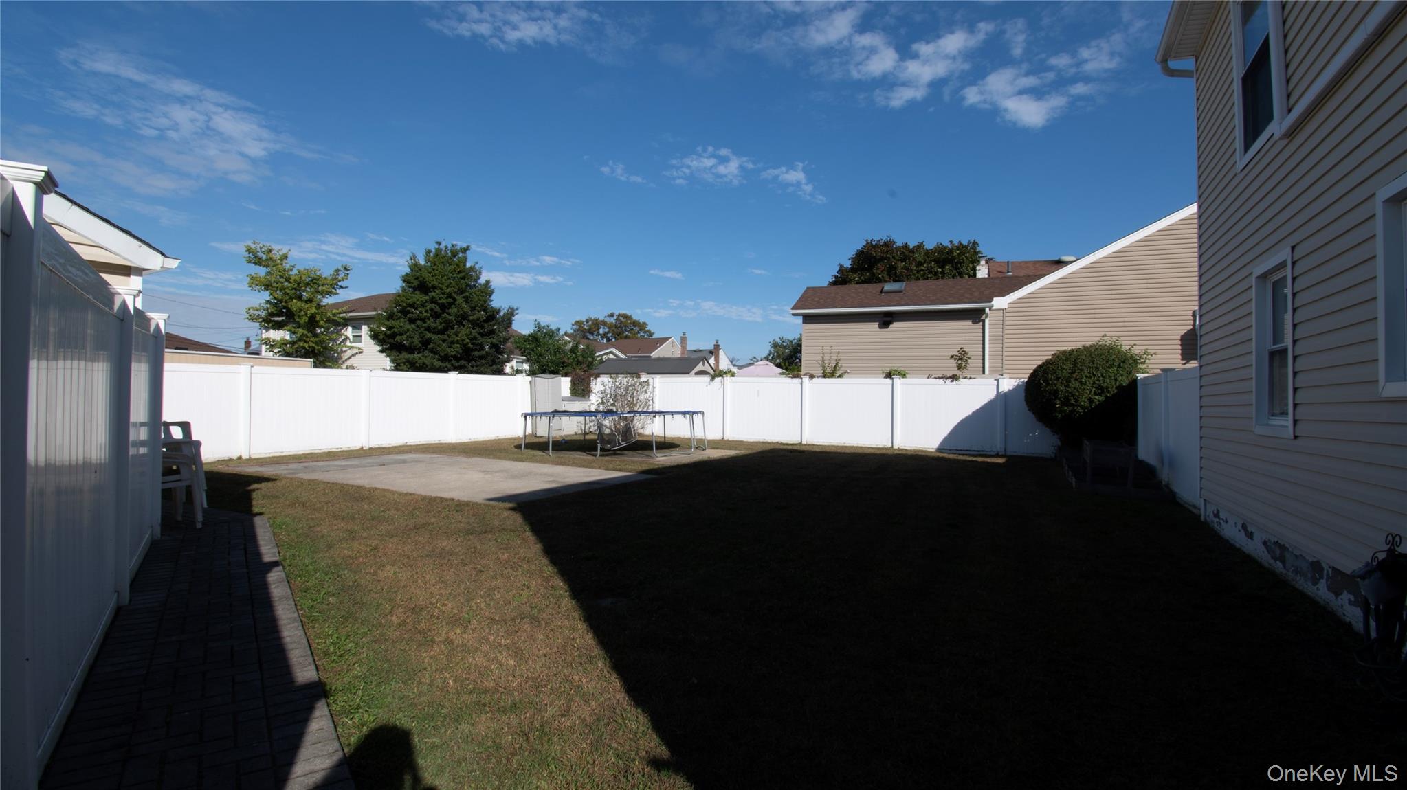 2810 1st Place, Baldwin, NY 11510