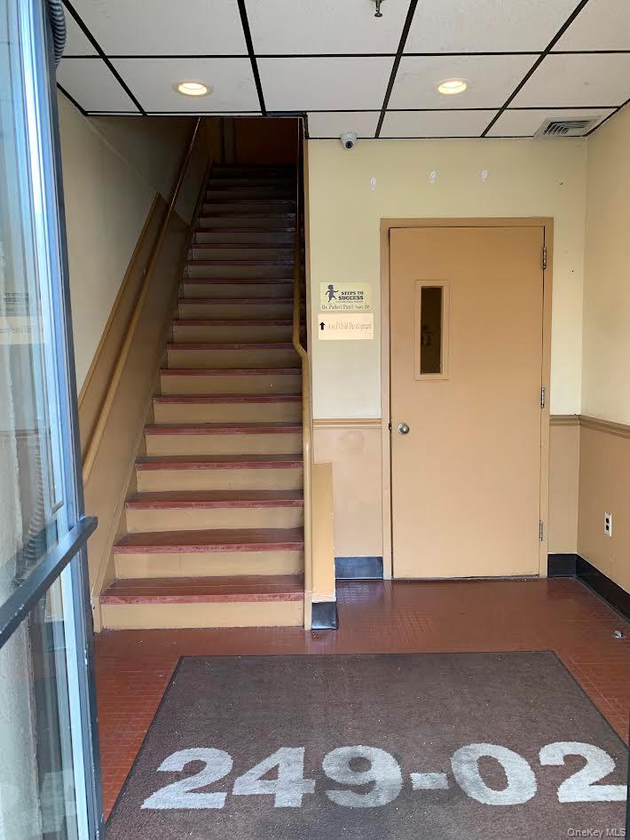 249-02 Jericho Turnpike # 202, Floral Park, NY 11001