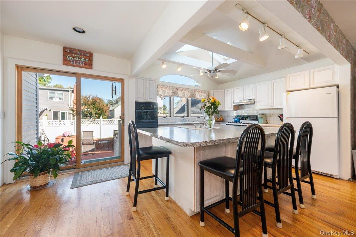 23 Arthur Avenue, Bethpage, NY 11714