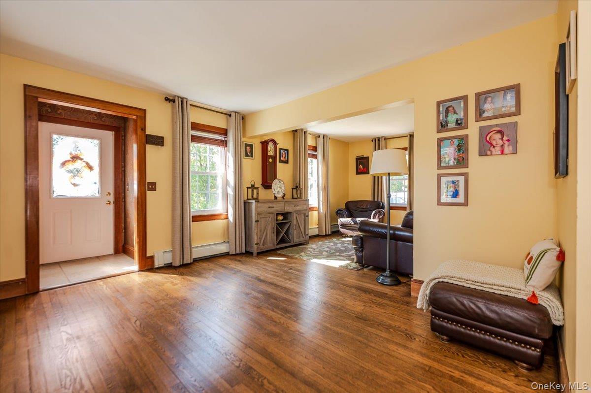 23 Arthur Avenue, Bethpage, NY 11714