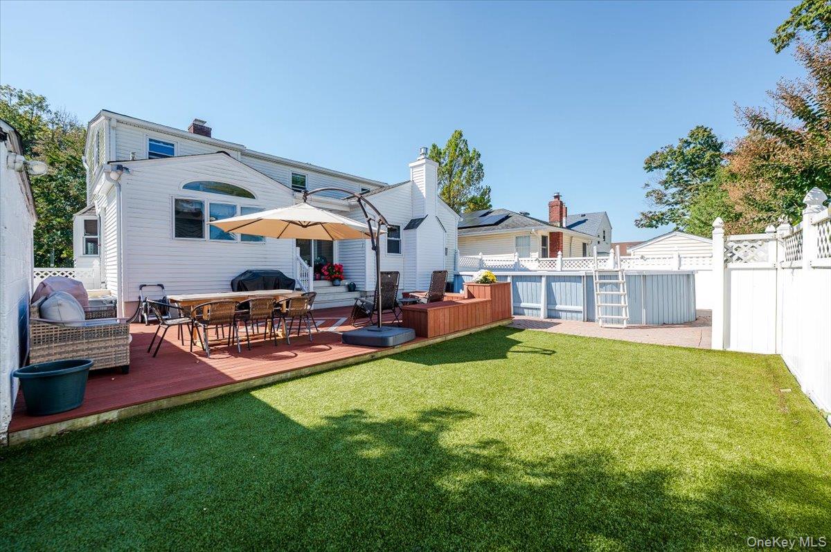 23 Arthur Avenue, Bethpage, NY 11714