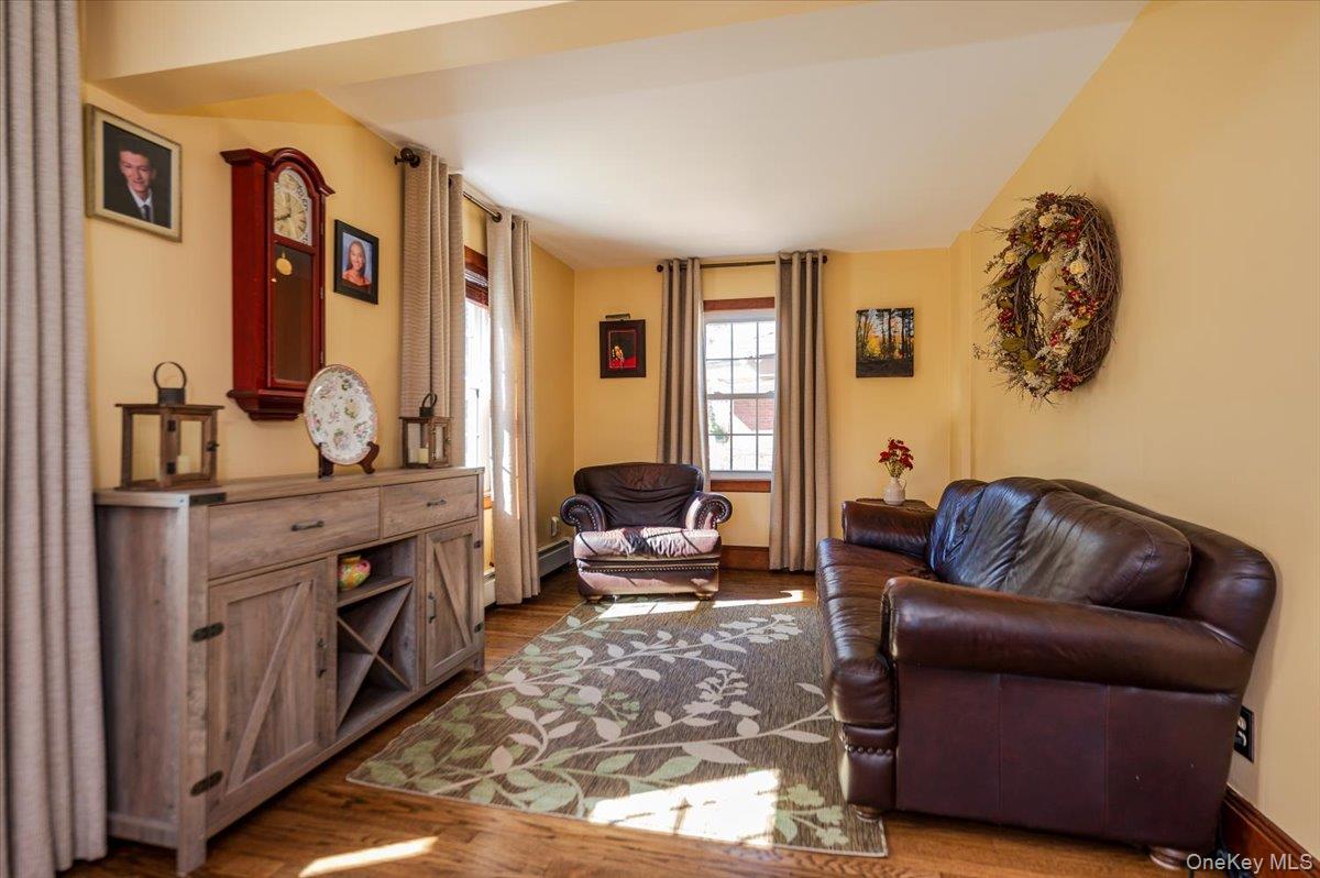 23 Arthur Avenue, Bethpage, NY 11714