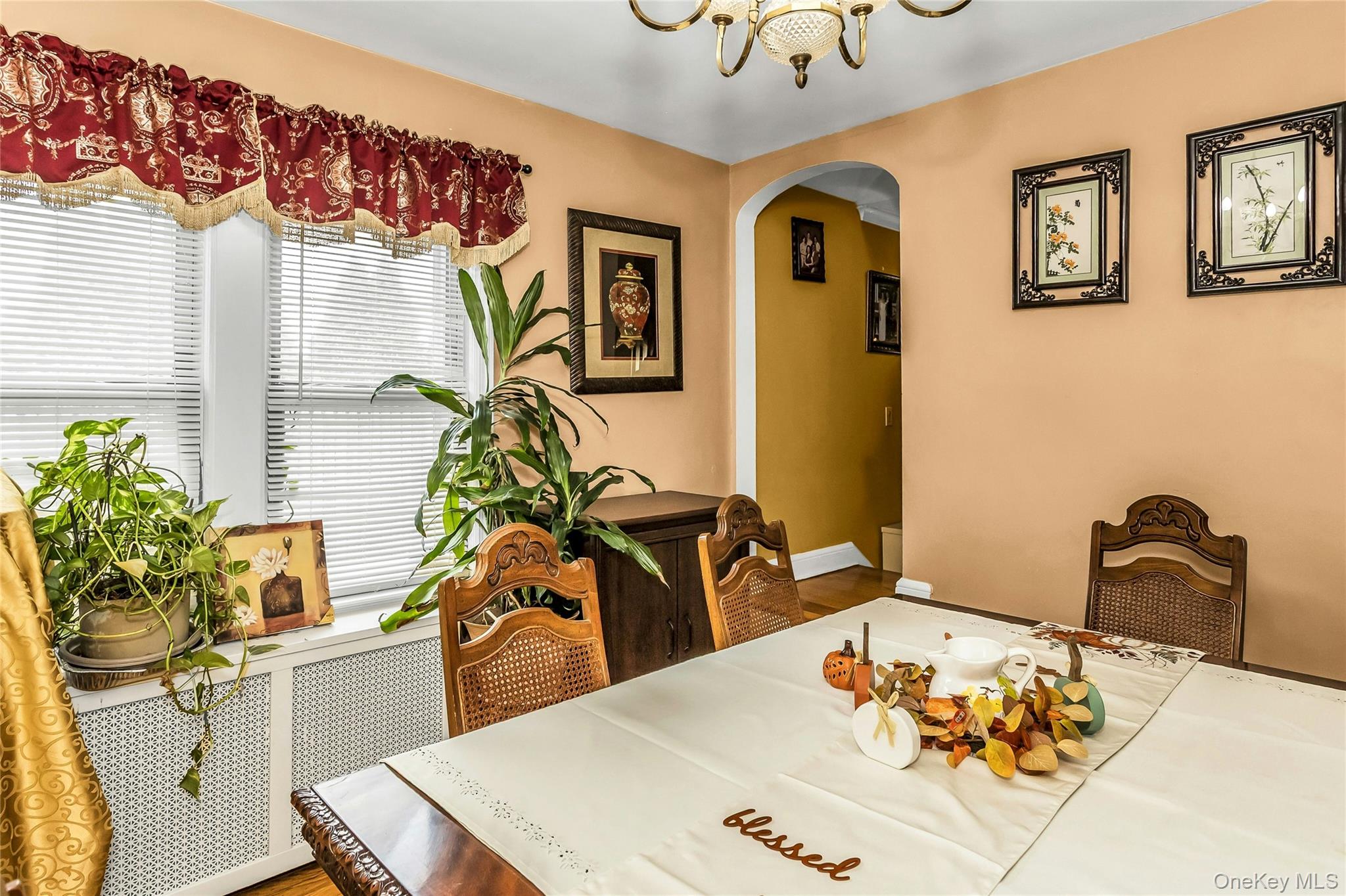 830 Davis Avenue, Uniondale, NY 11553