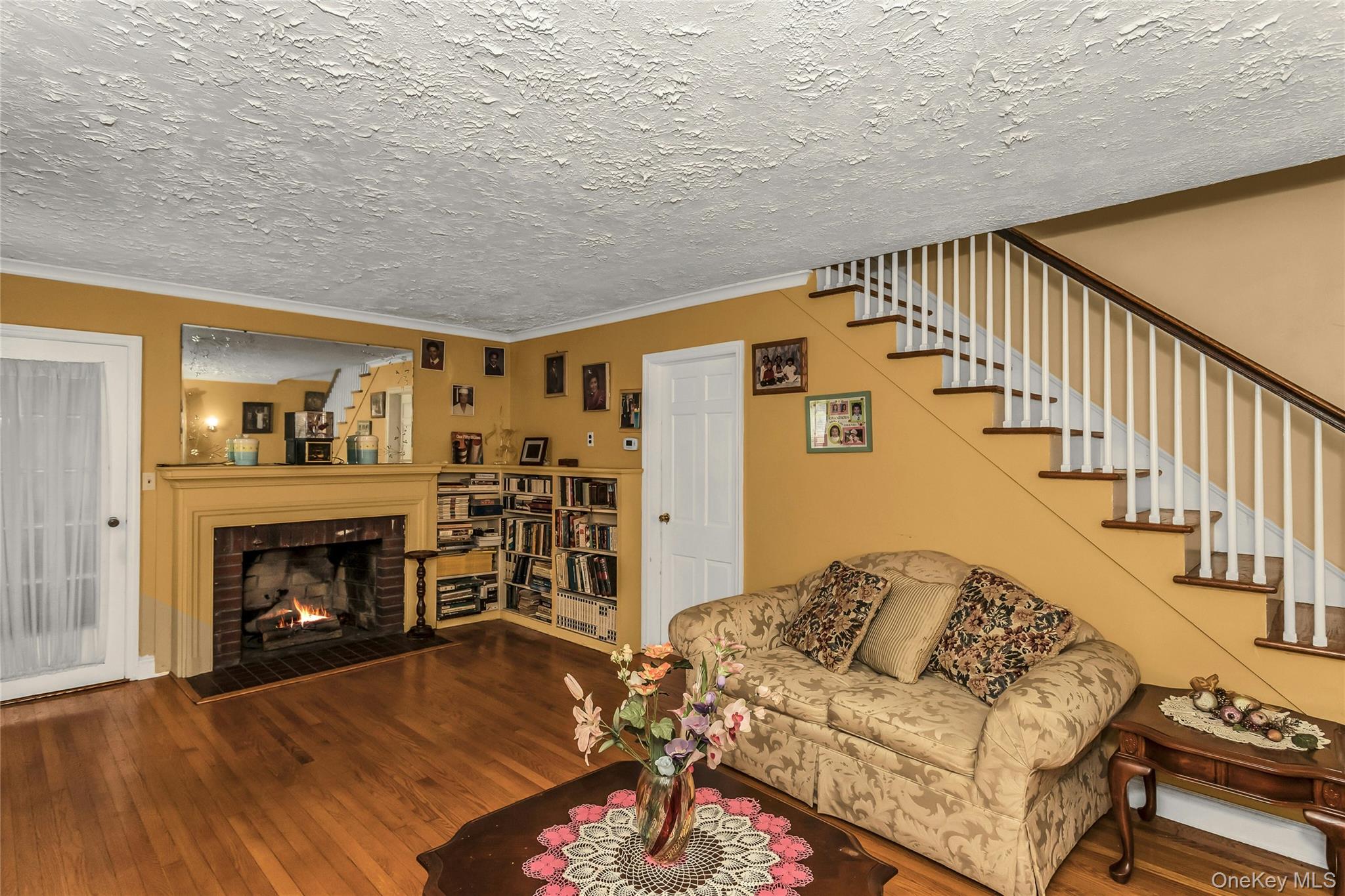 830 Davis Avenue, Uniondale, NY 11553