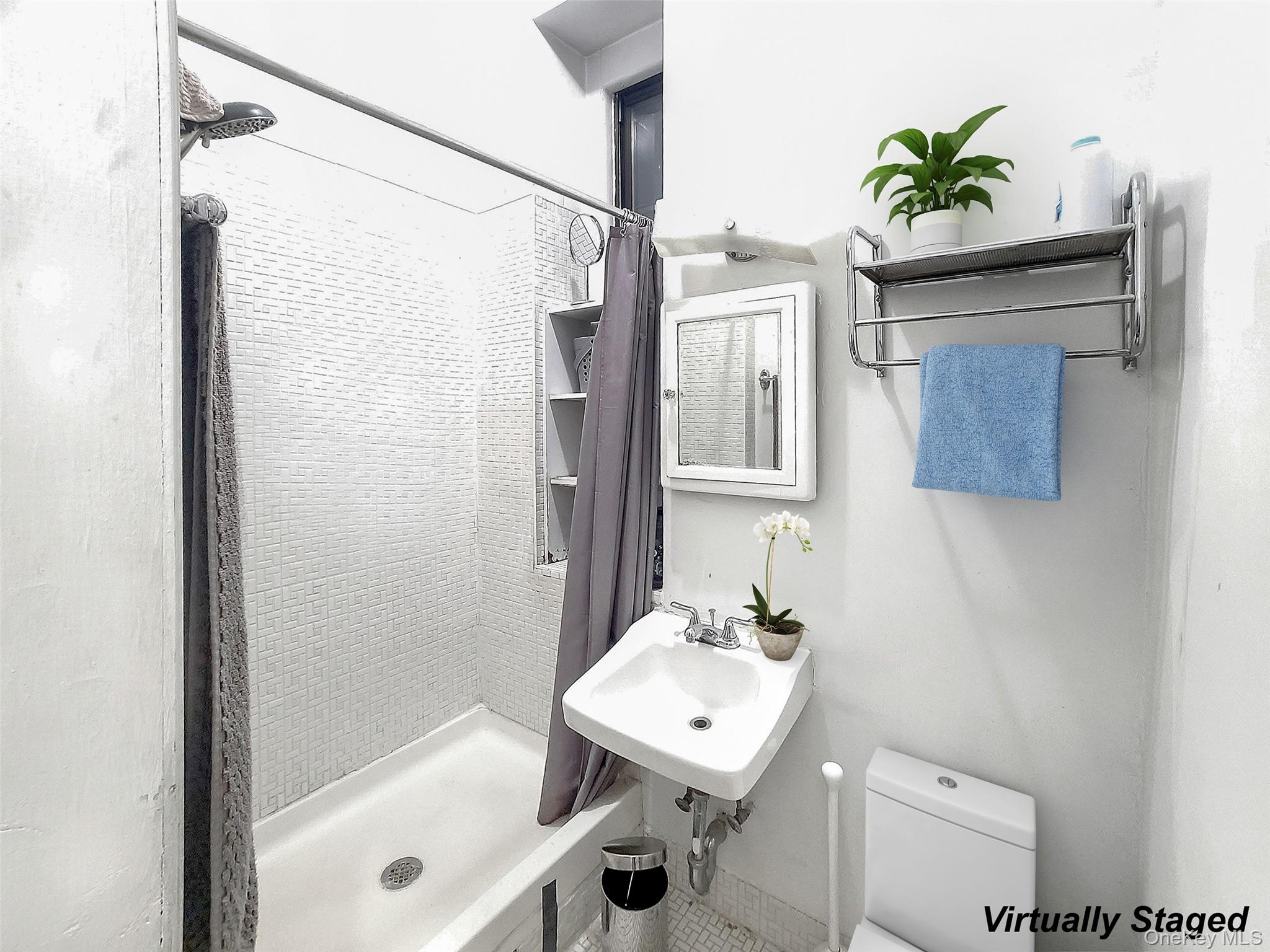 342 W 56th Street # 1E, New York (Manhattan), NY 10019