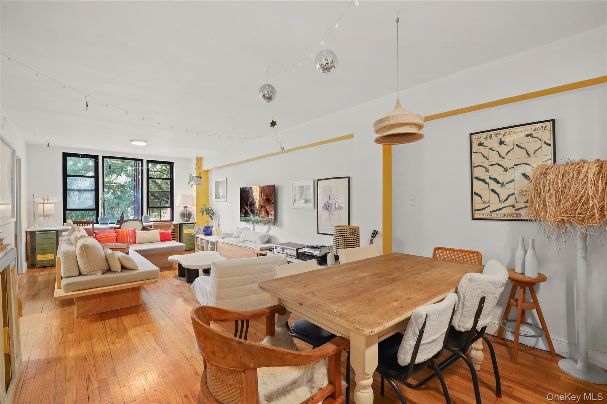 610 Waring Avenue # 2T, Bronx, NY 10467