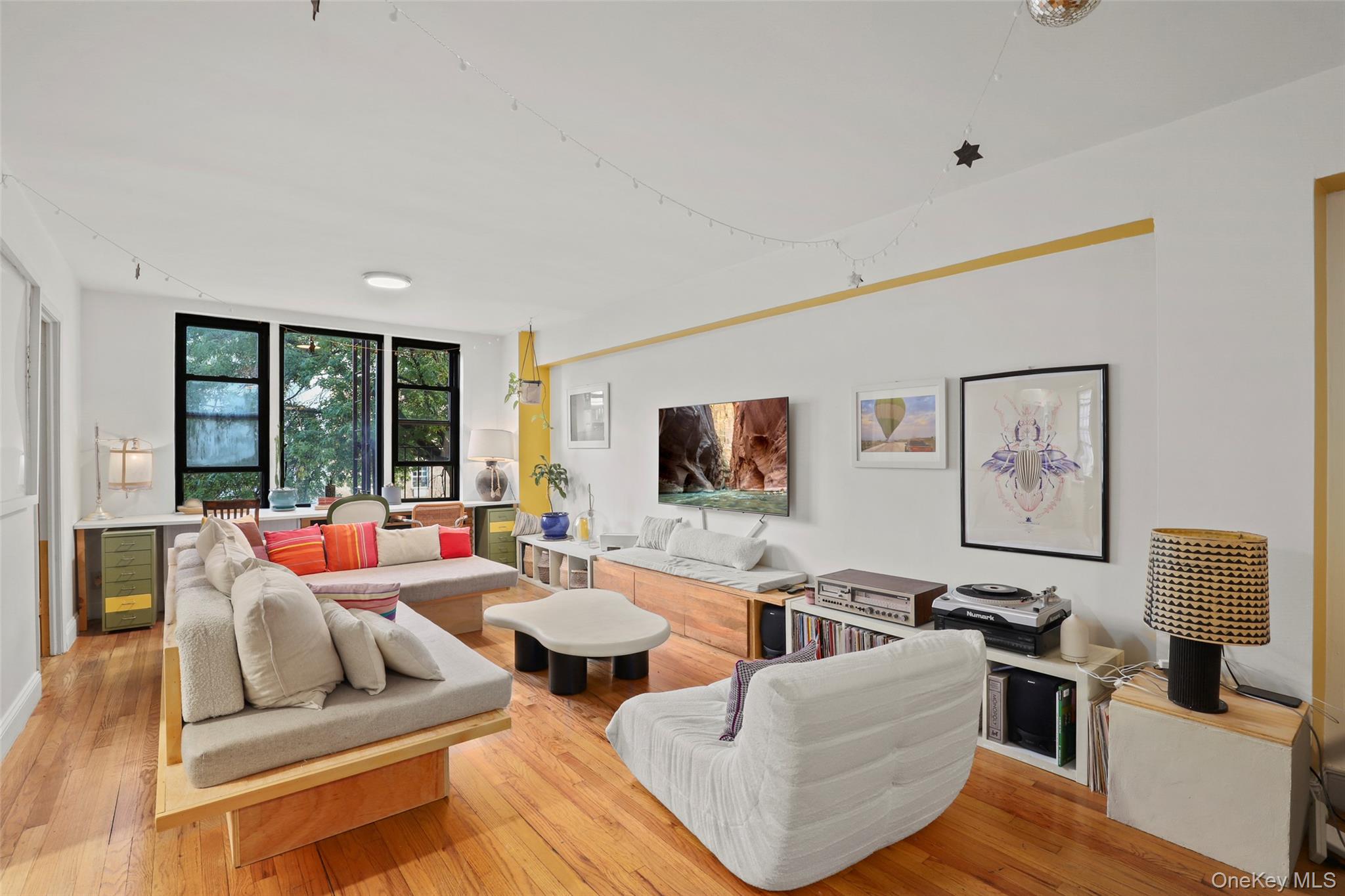 610 Waring Avenue # 2T, Bronx, NY 10467