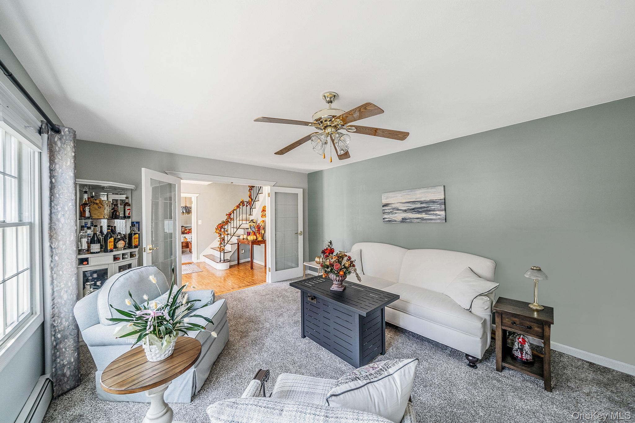 10 Munson Street, Medford, NY 11763