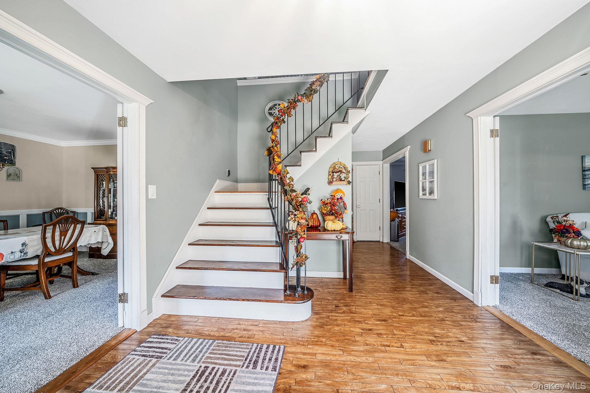 10 Munson Street, Medford, NY 11763