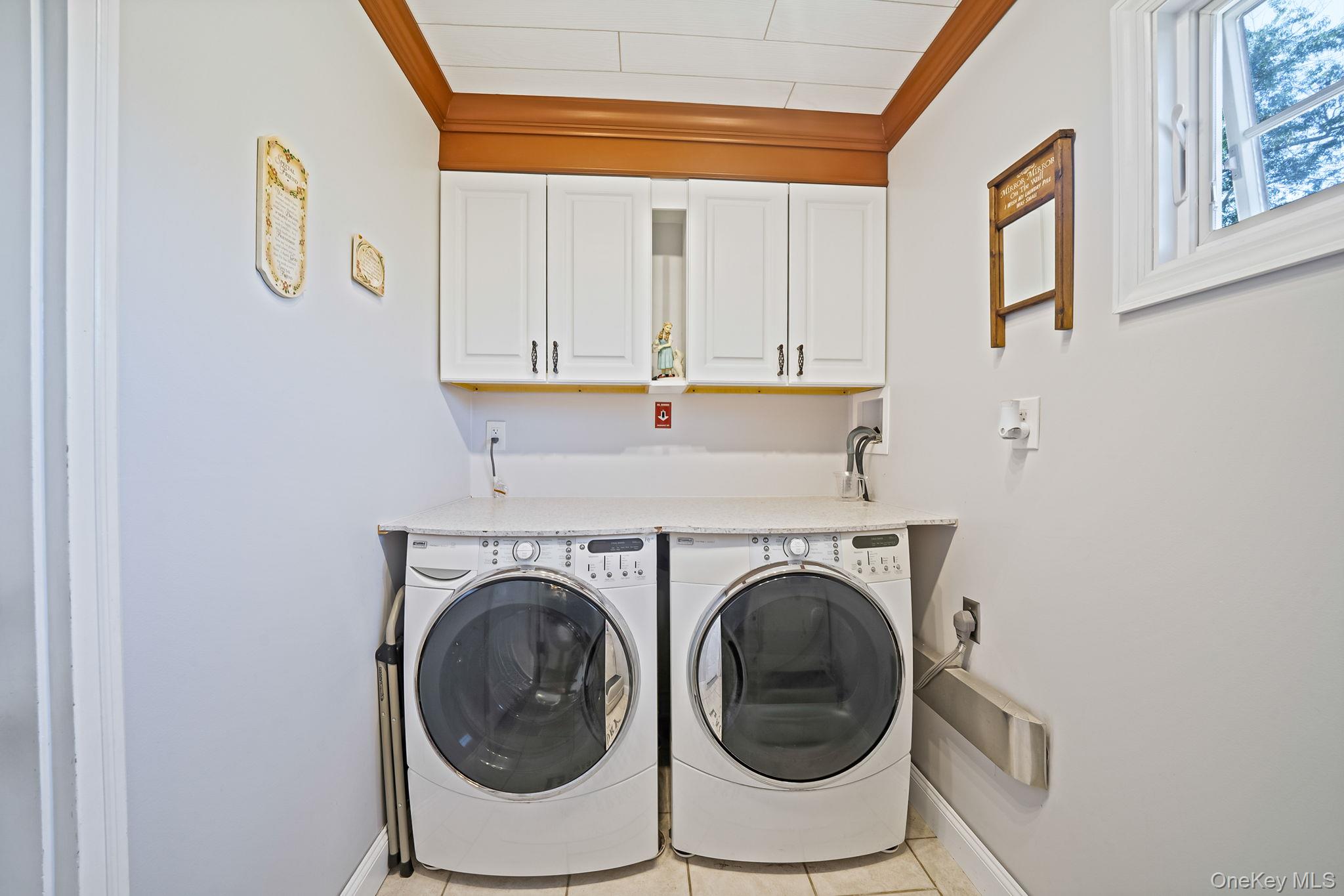 10 Munson Street, Medford, NY 11763