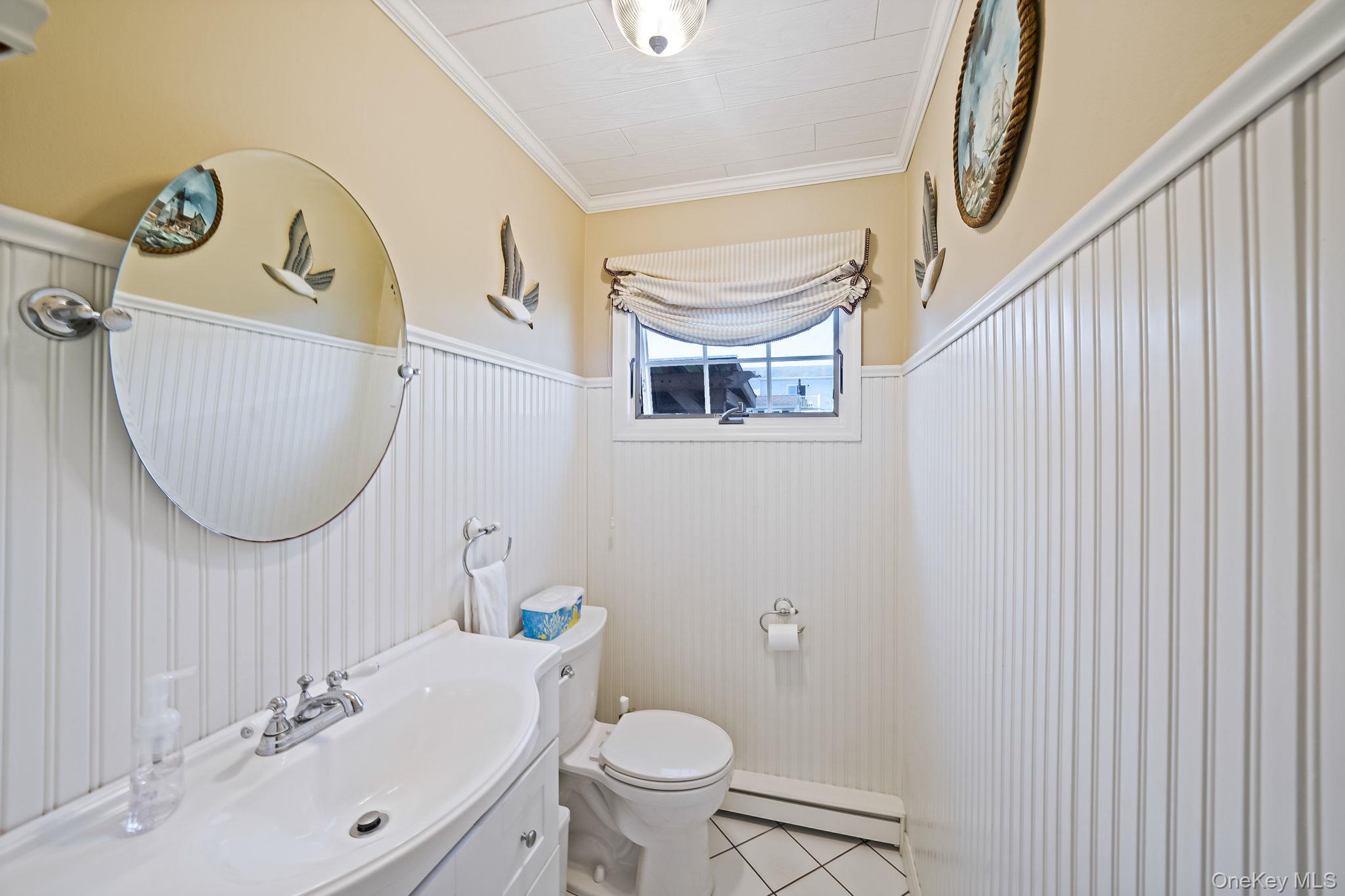 10 Munson Street, Medford, NY 11763