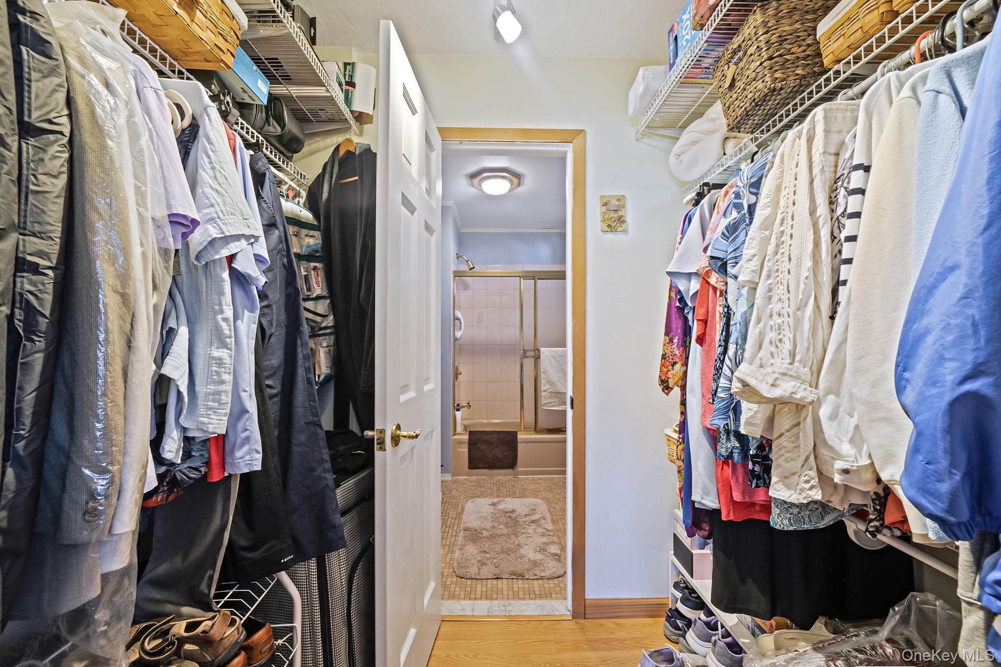 10 Munson Street, Medford, NY 11763