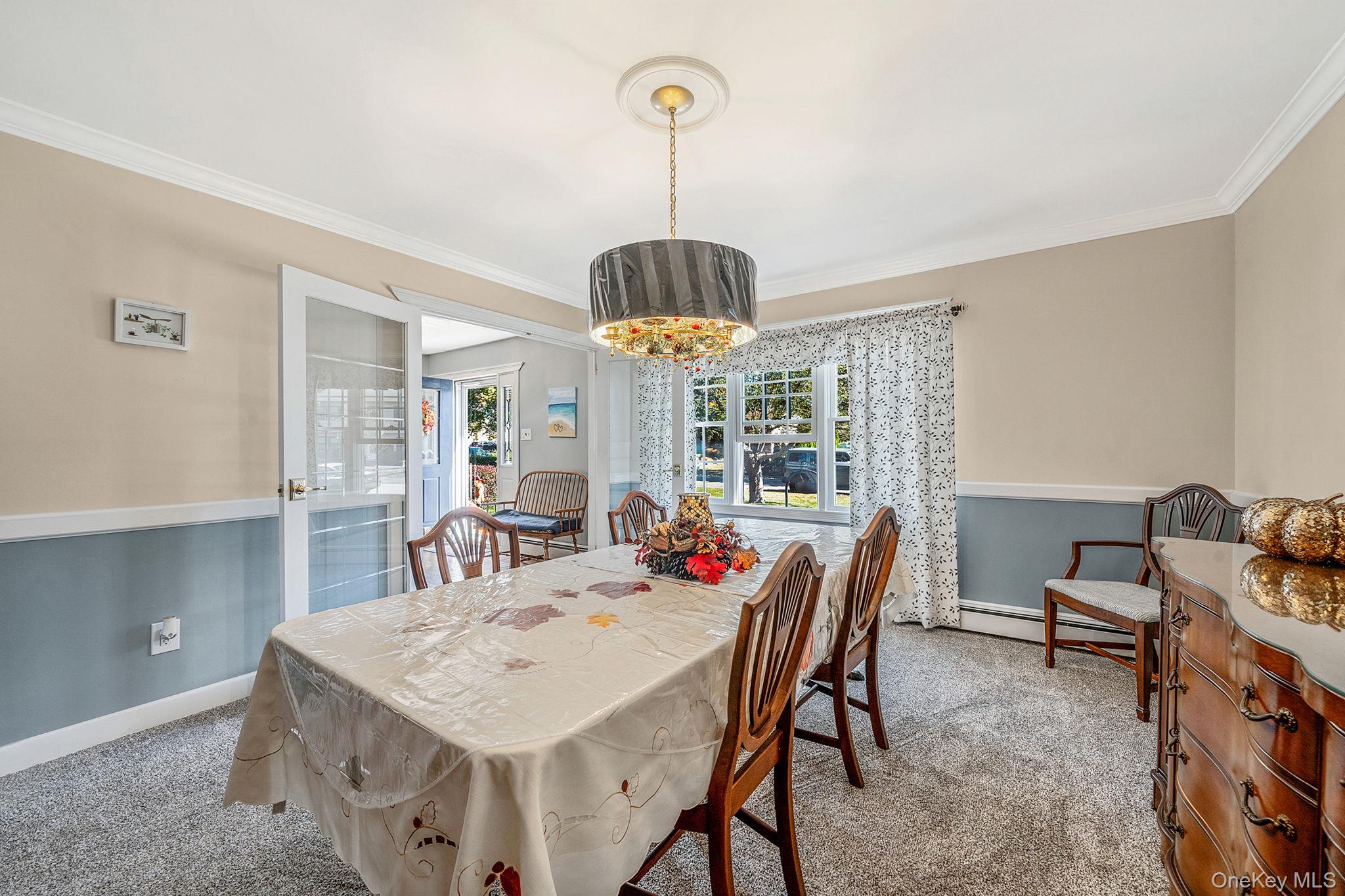 10 Munson Street, Medford, NY 11763