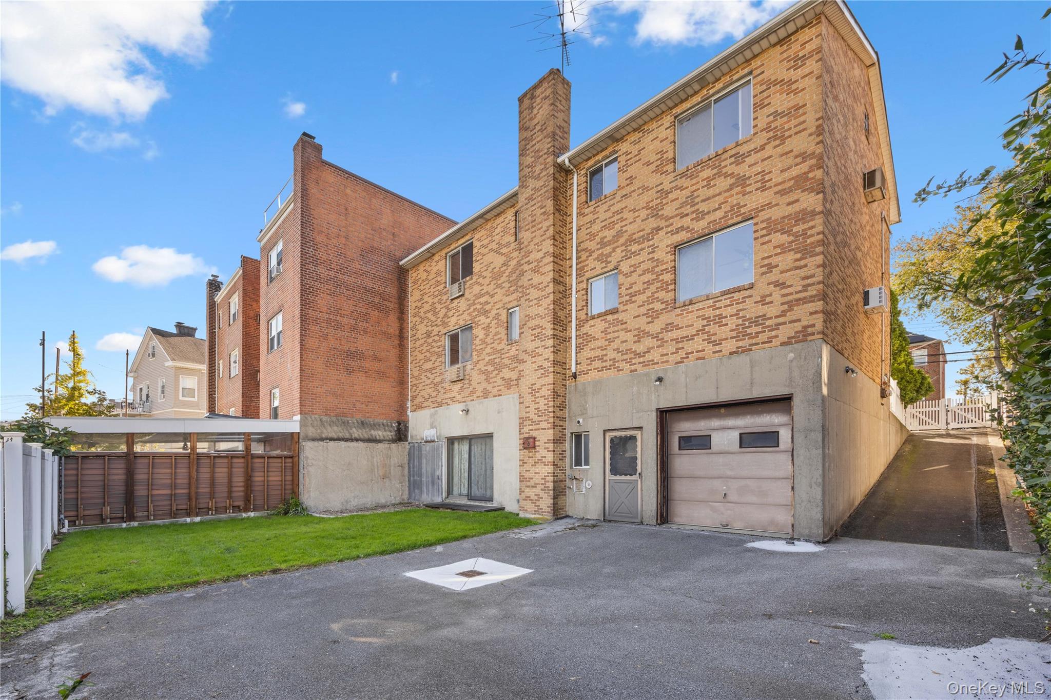 1170 Ellsworth Avenue, Bronx, NY 10465