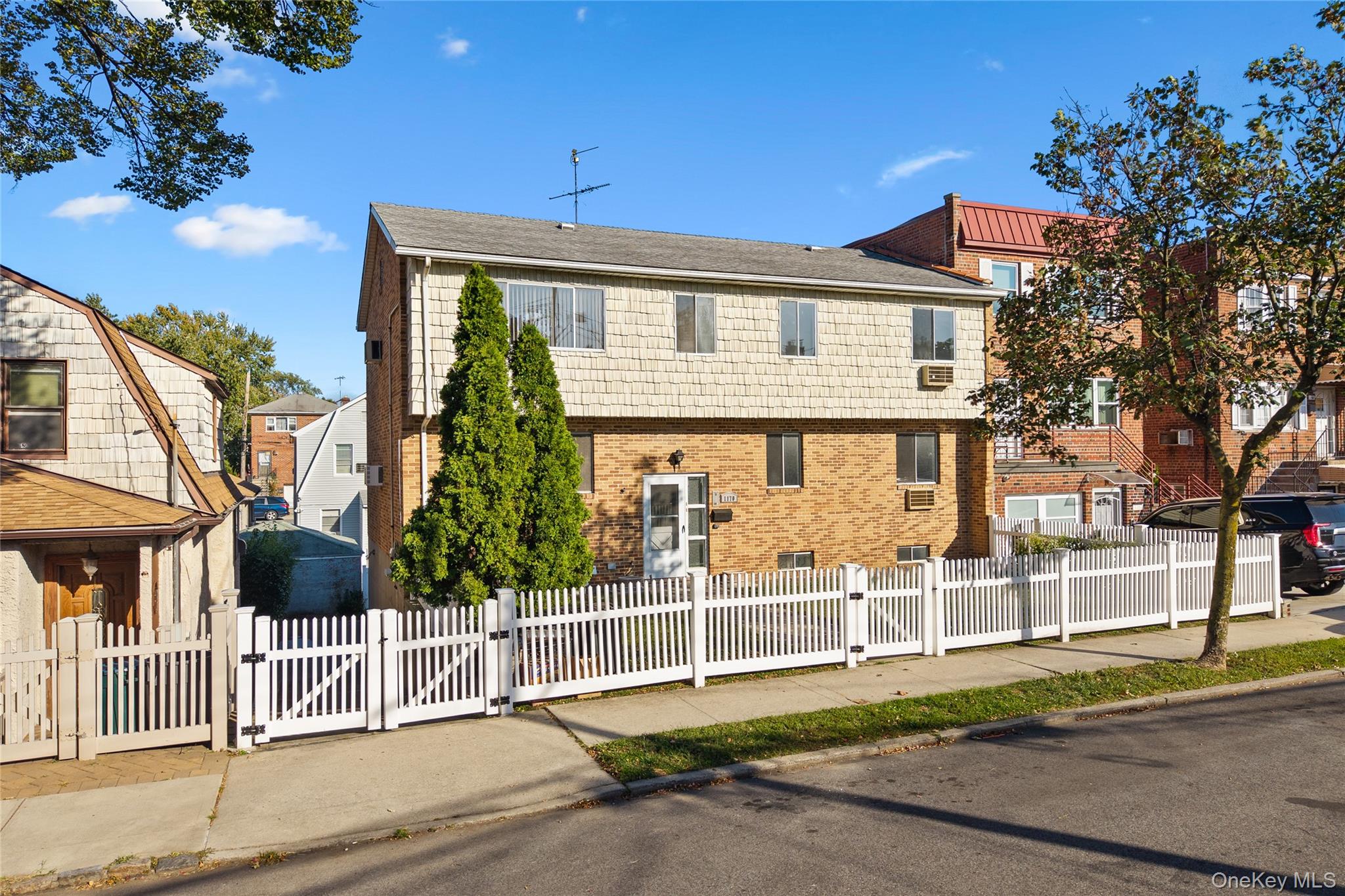 1170 Ellsworth Avenue, Bronx, NY 10465
