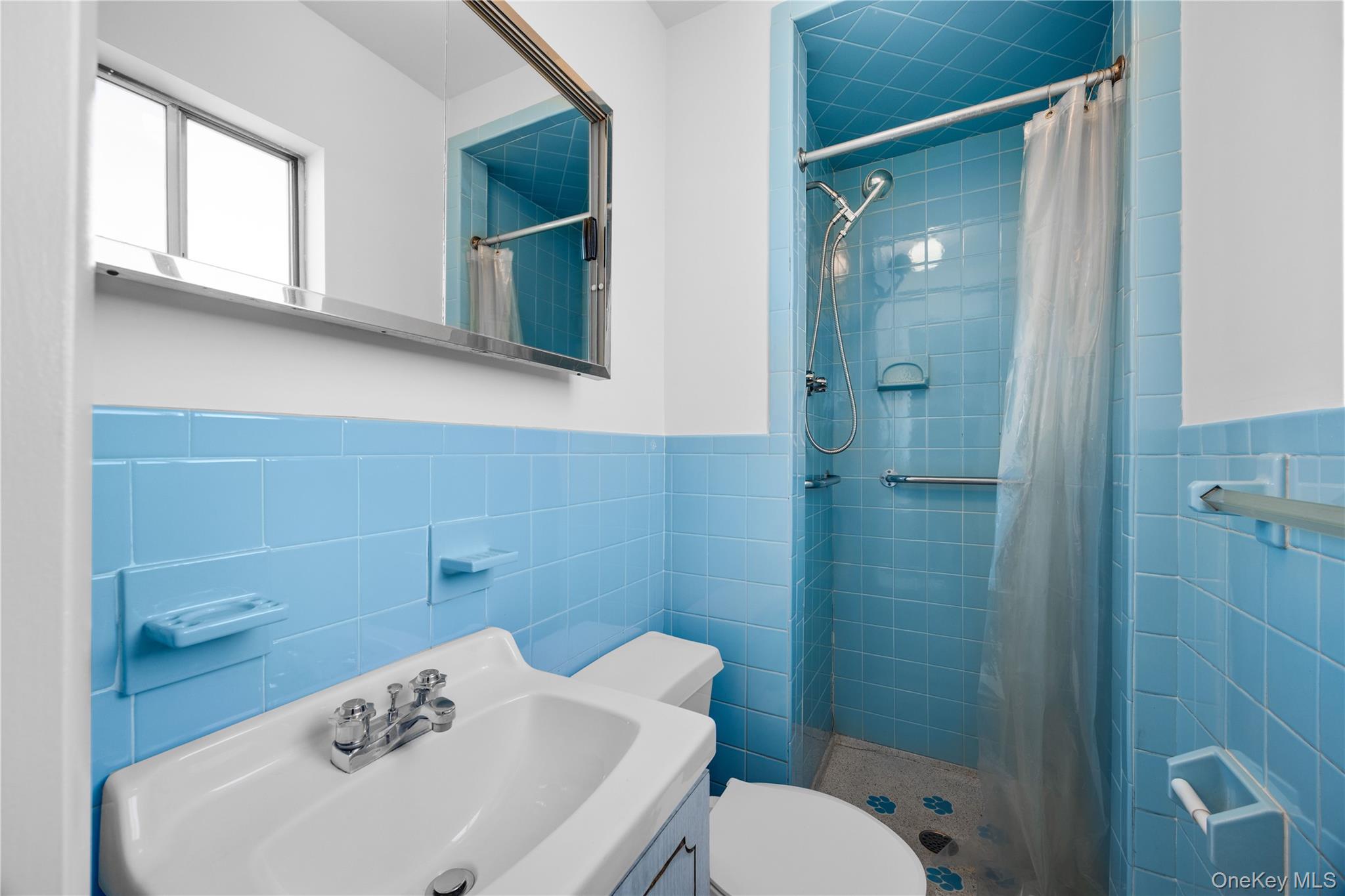 1170 Ellsworth Avenue, Bronx, NY 10465