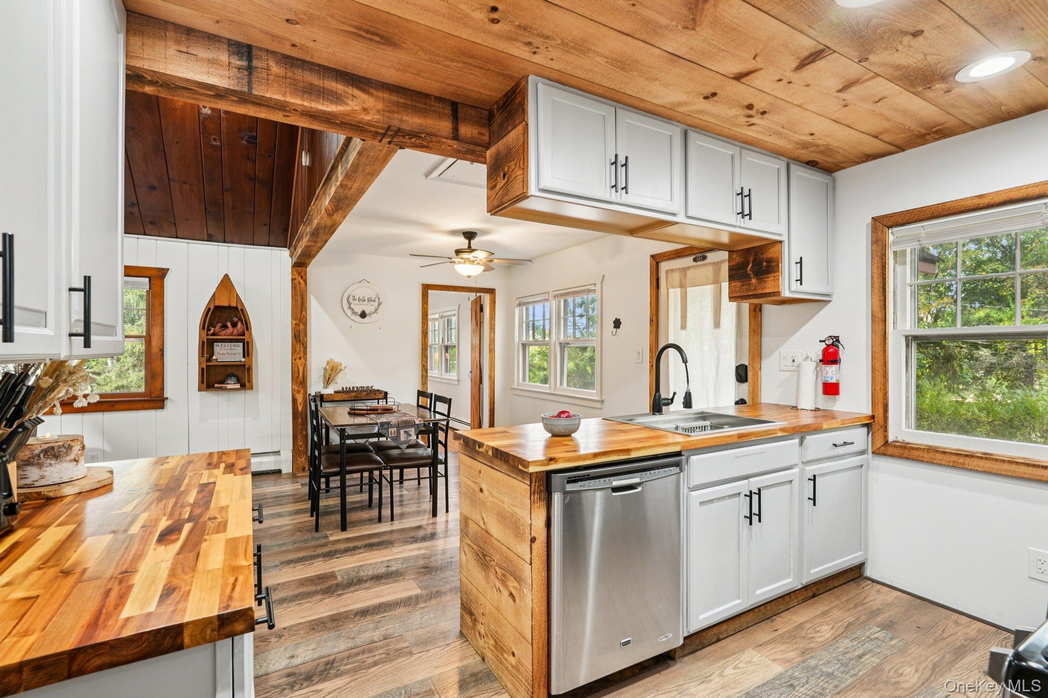 22 Morgans Way, Greenwood Lake, NY 10925