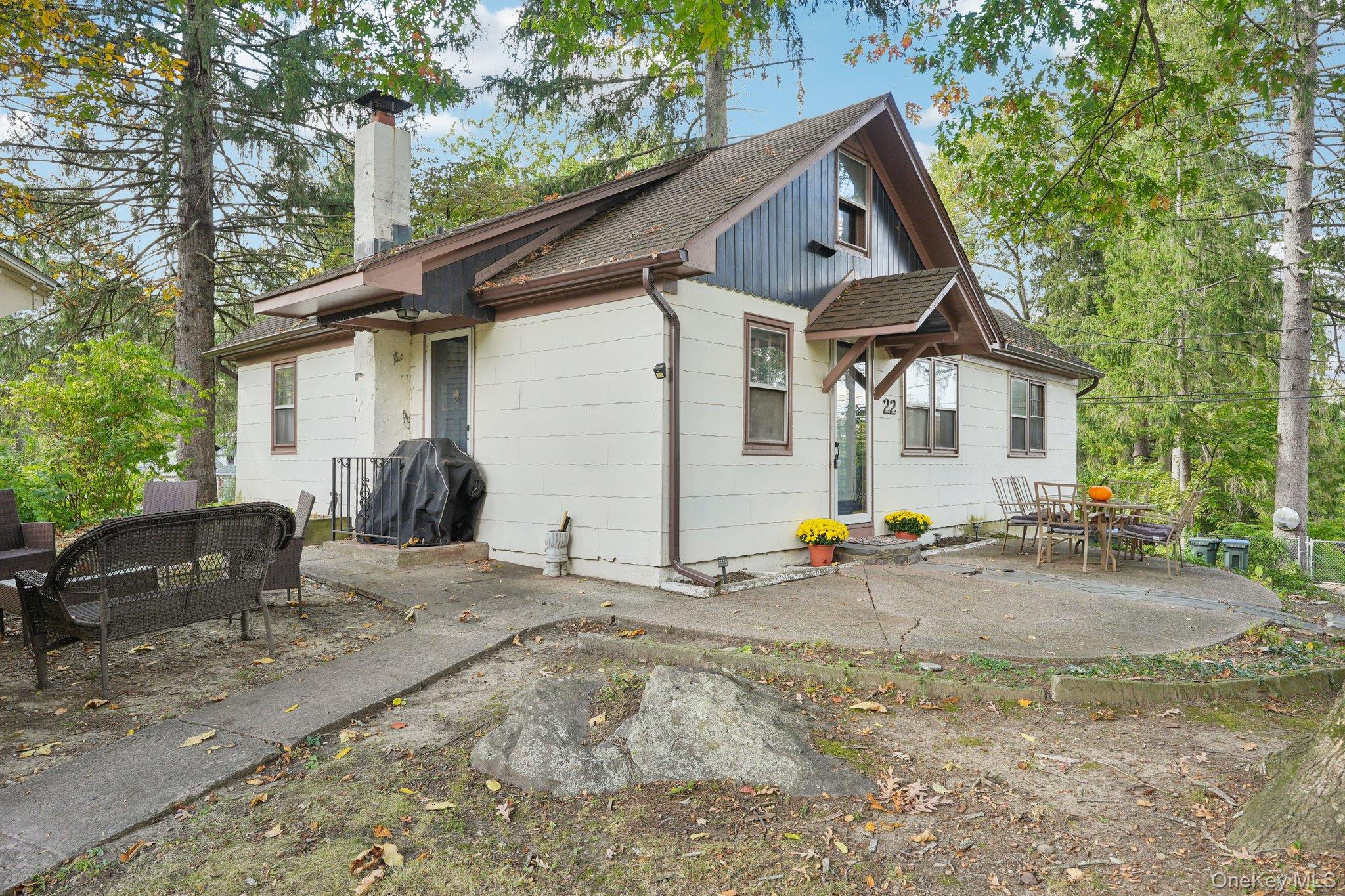 22 Morgans Way, Greenwood Lake, NY 10925