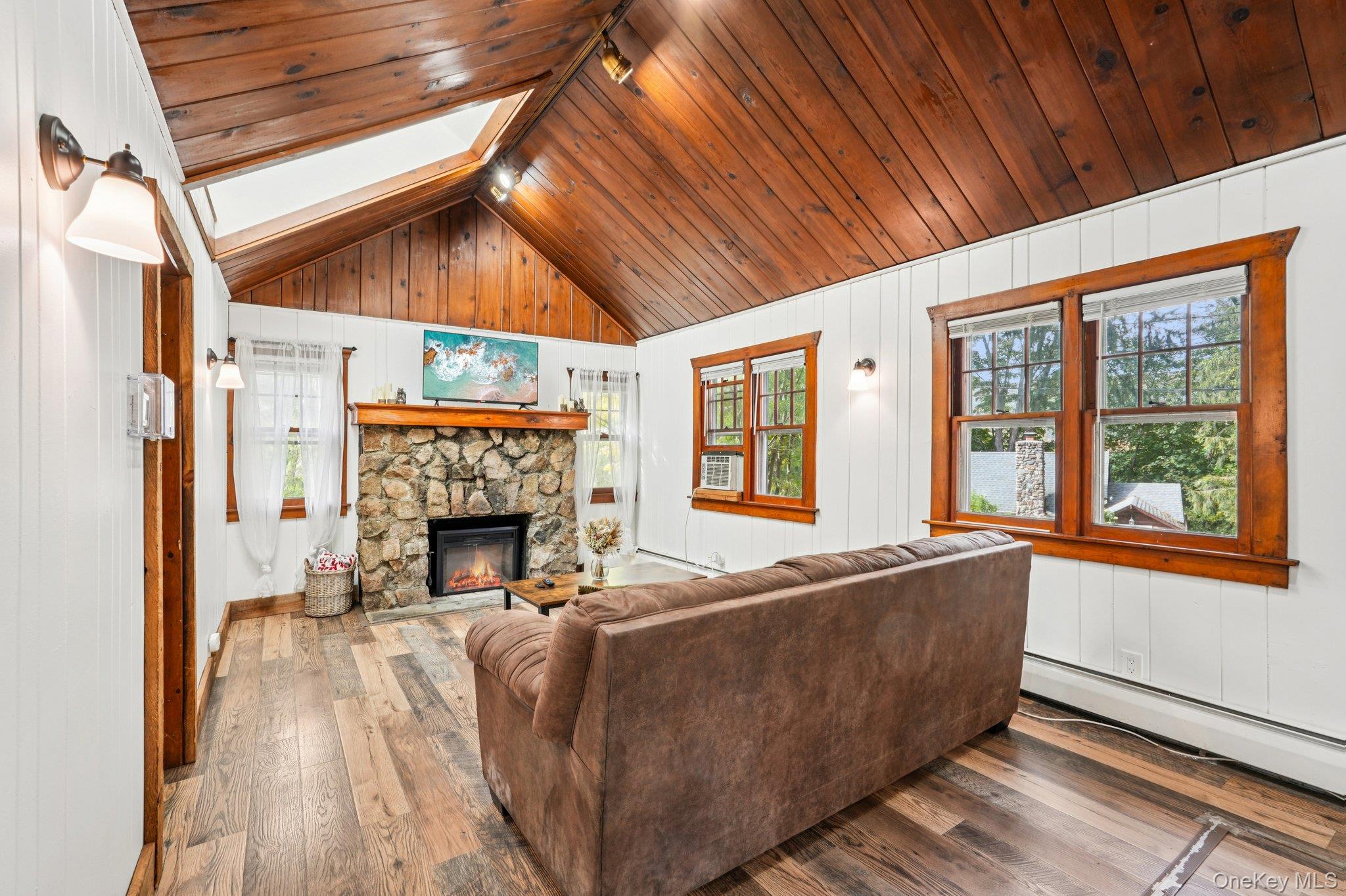 22 Morgans Way, Greenwood Lake, NY 10925