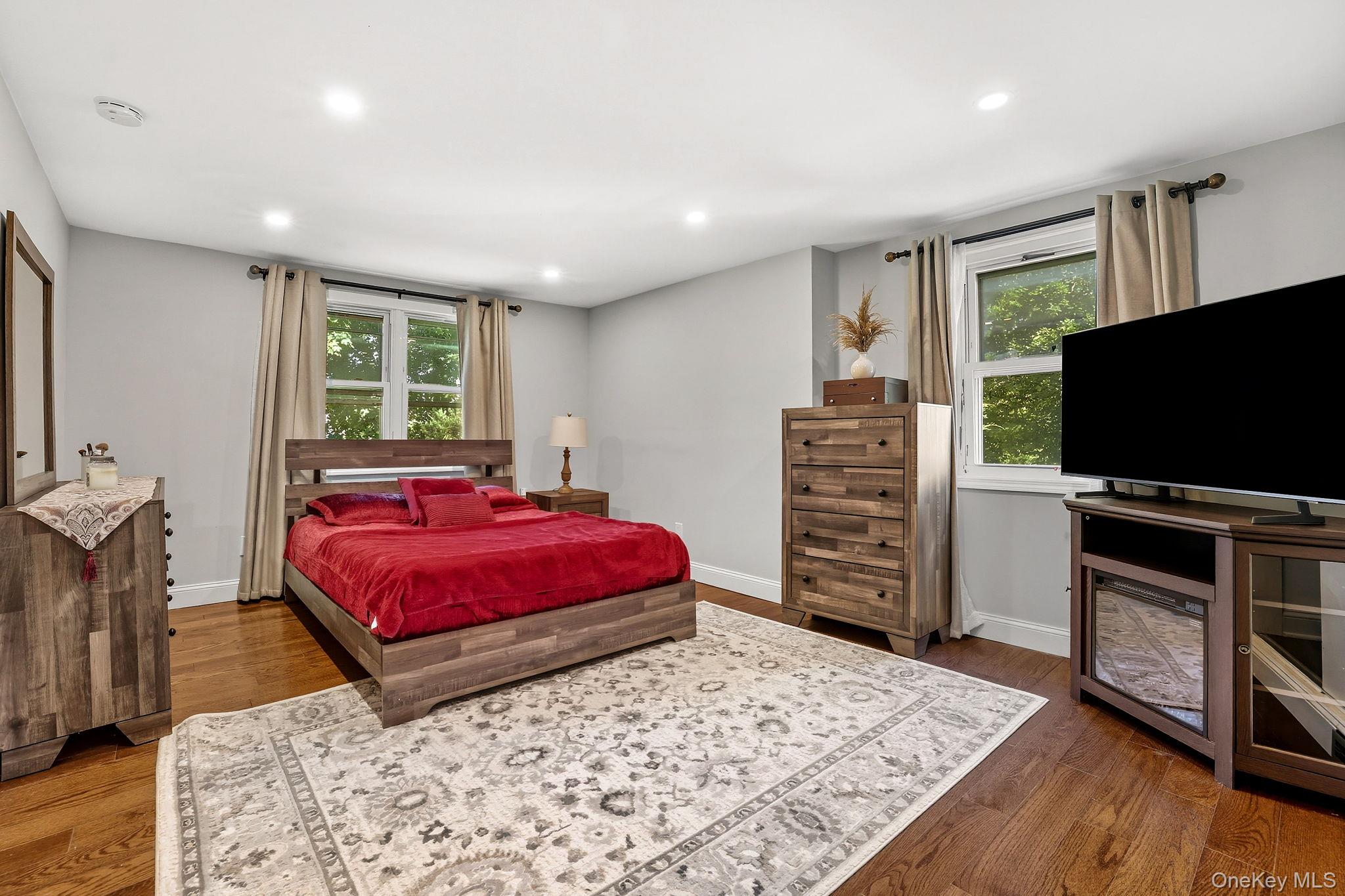 110 Topland Road, White Plains, NY 10605