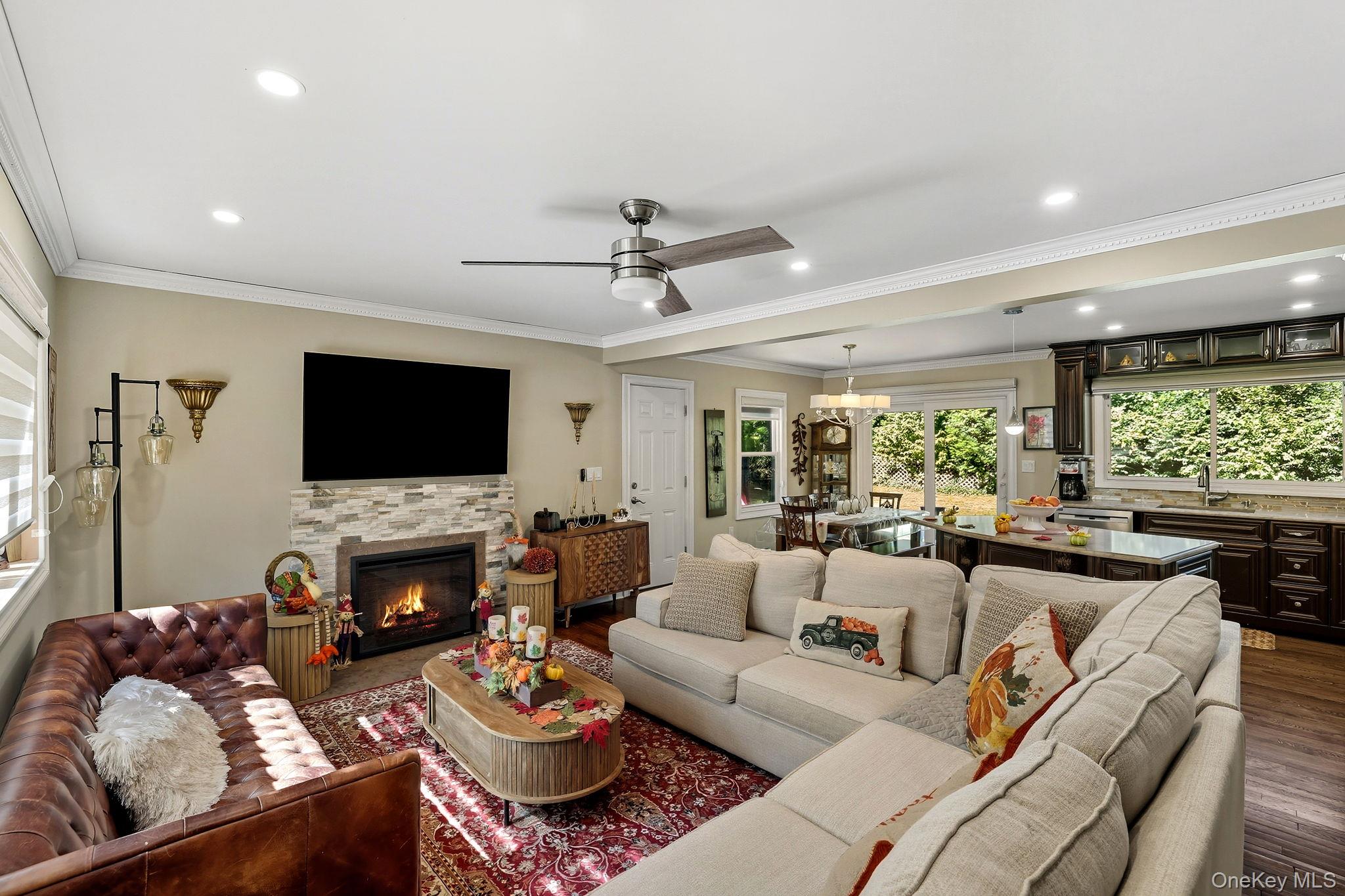 110 Topland Road, White Plains, NY 10605