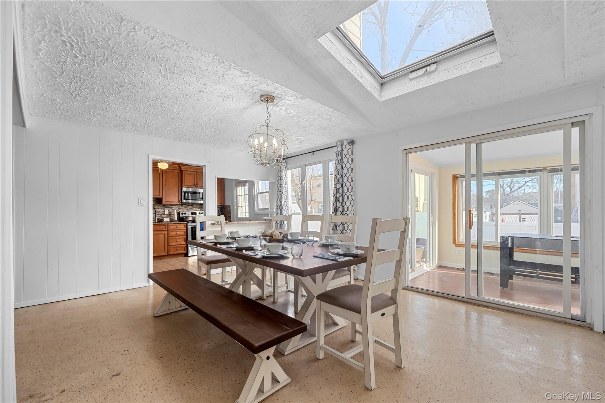 145 Washington Avenue, Deer Park, NY 11729