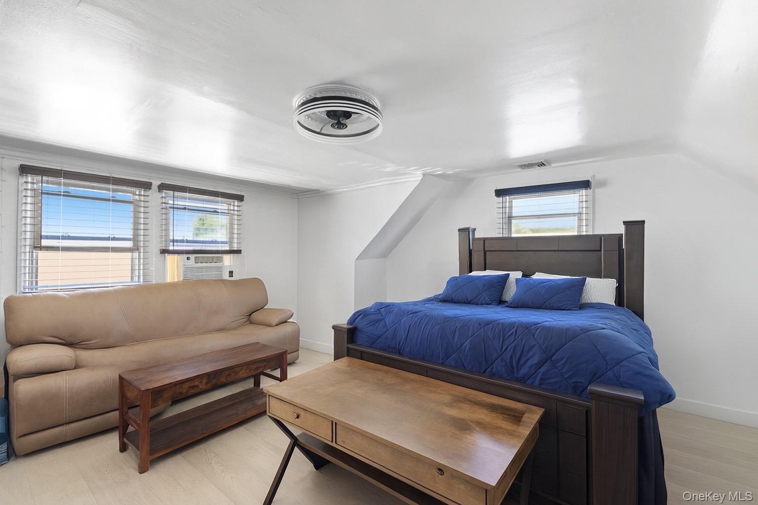 104 N 7th Street, New Hyde Park, NY 11040