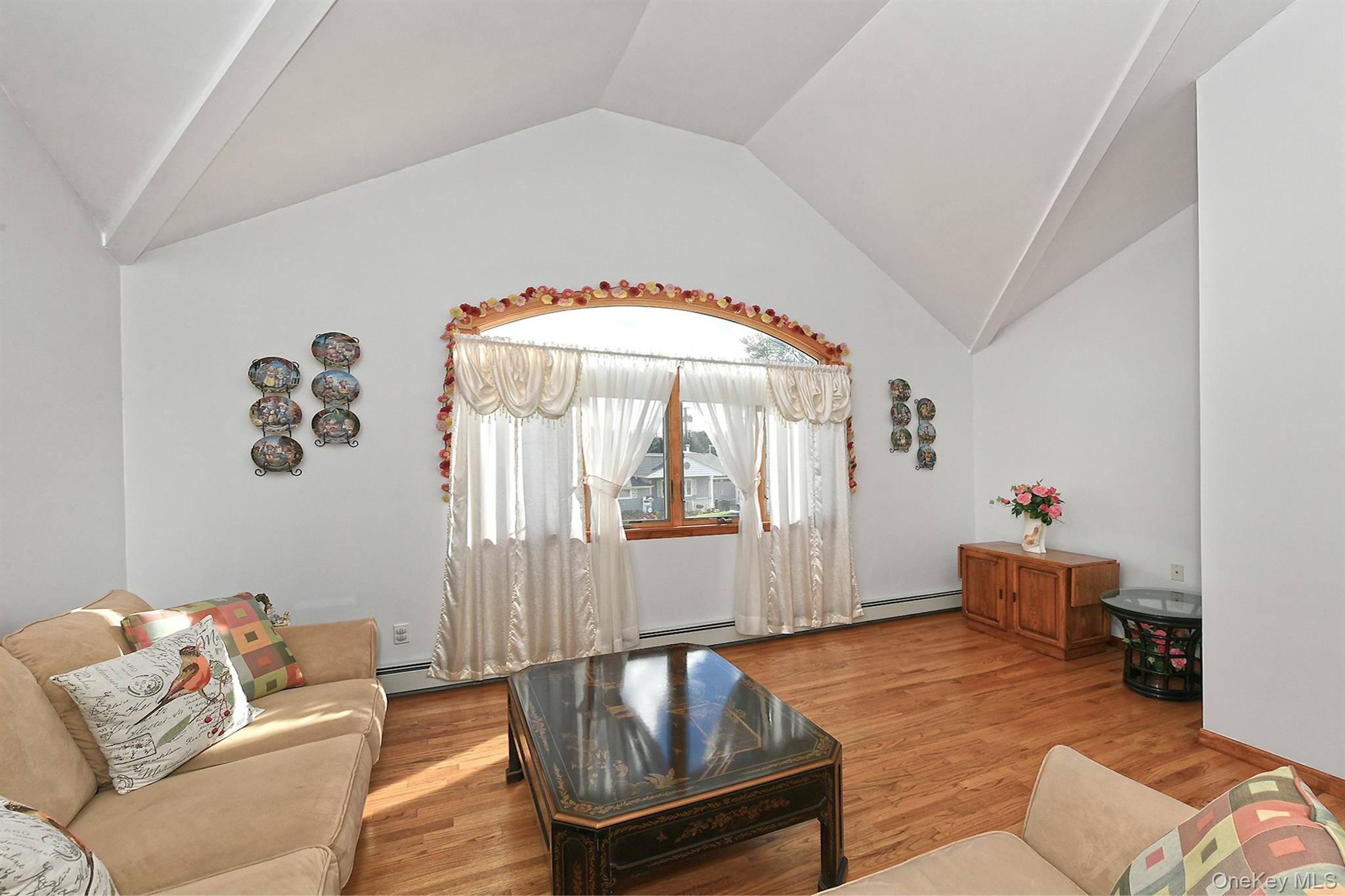 4278 Clarissa Road, Bethpage, NY 11714