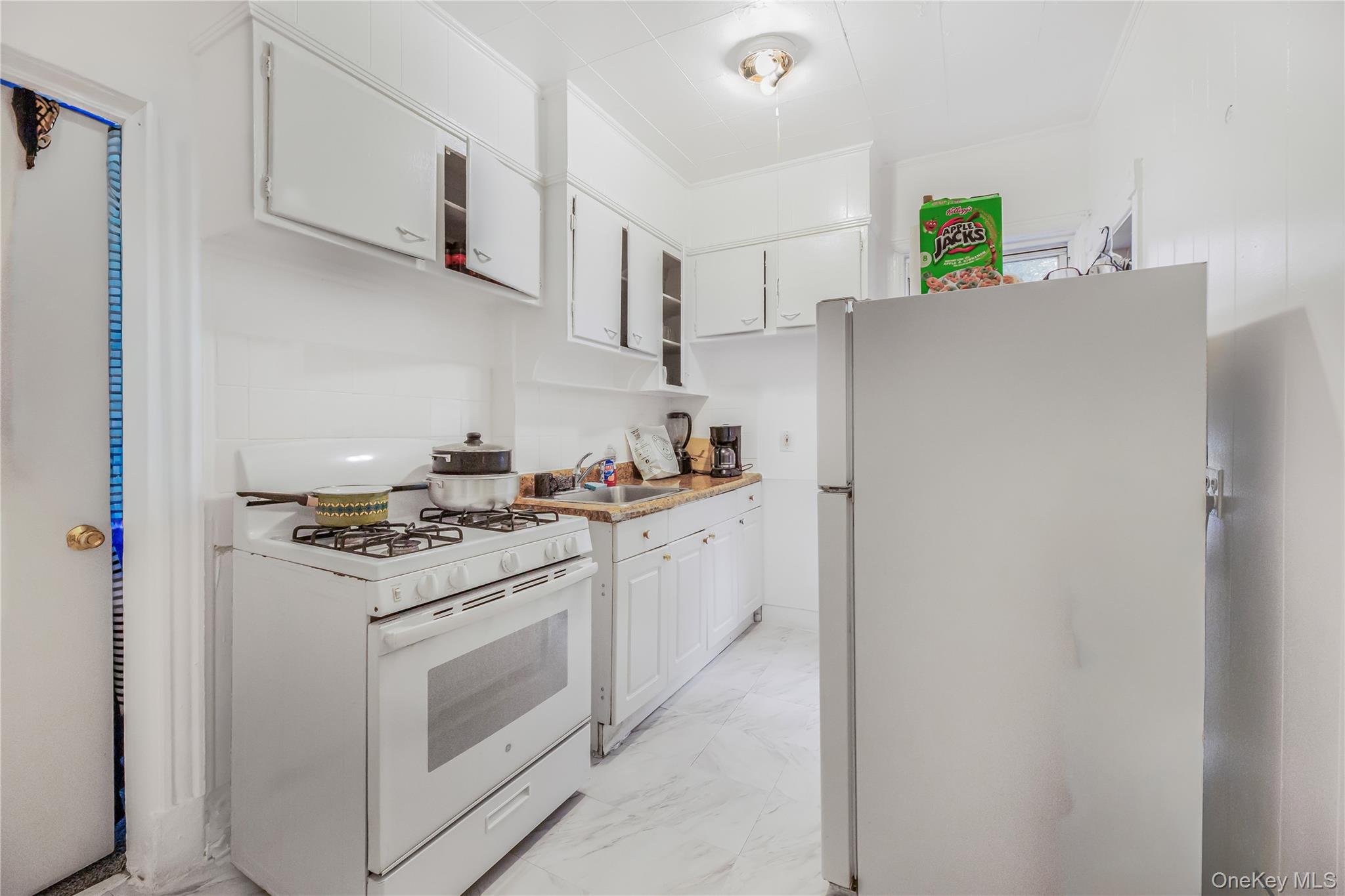 38 Carroll Street, Yonkers, NY 10705