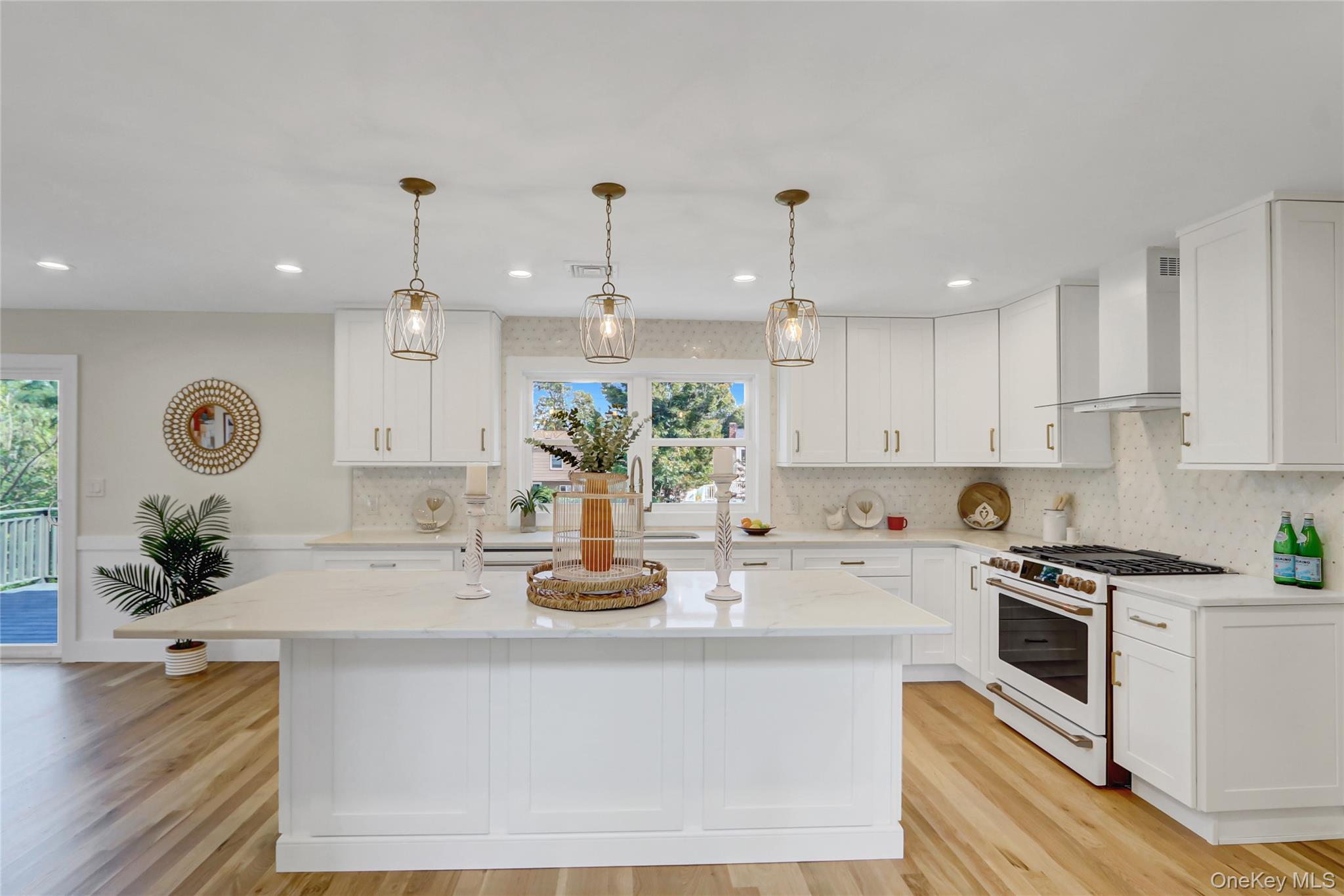 201 Argyle Place, Bellmore, NY 11710