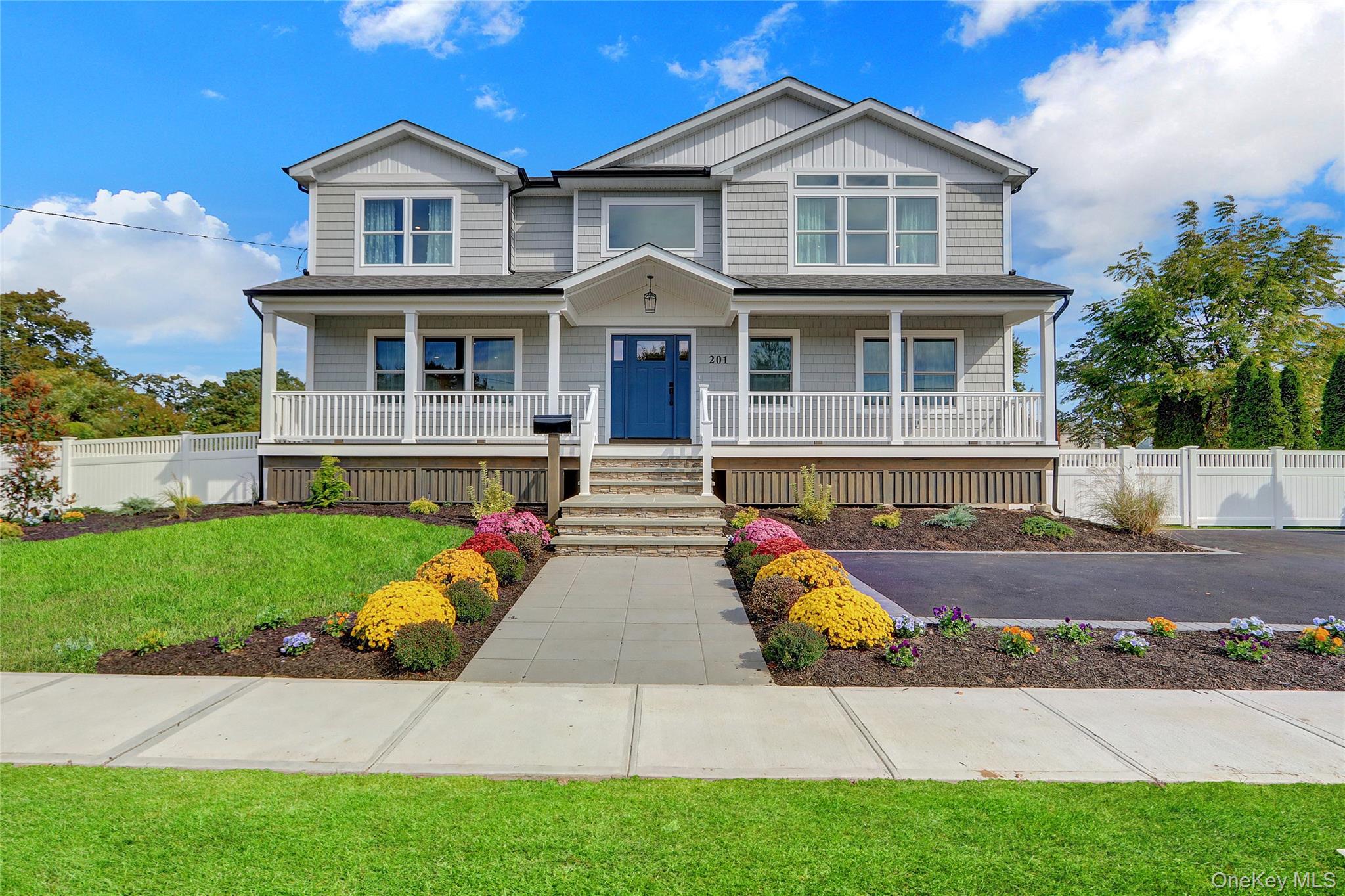 201 Argyle Place, Bellmore, NY 11710