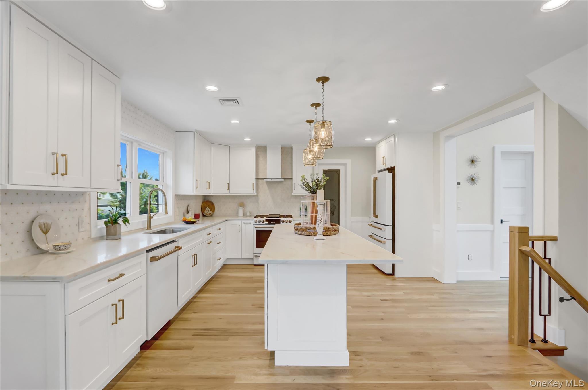 201 Argyle Place, Bellmore, NY 11710