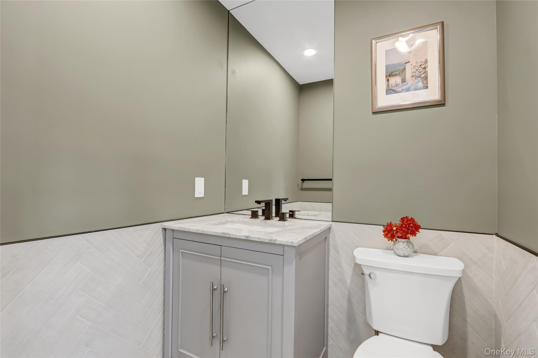 201 Argyle Place, Bellmore, NY 11710