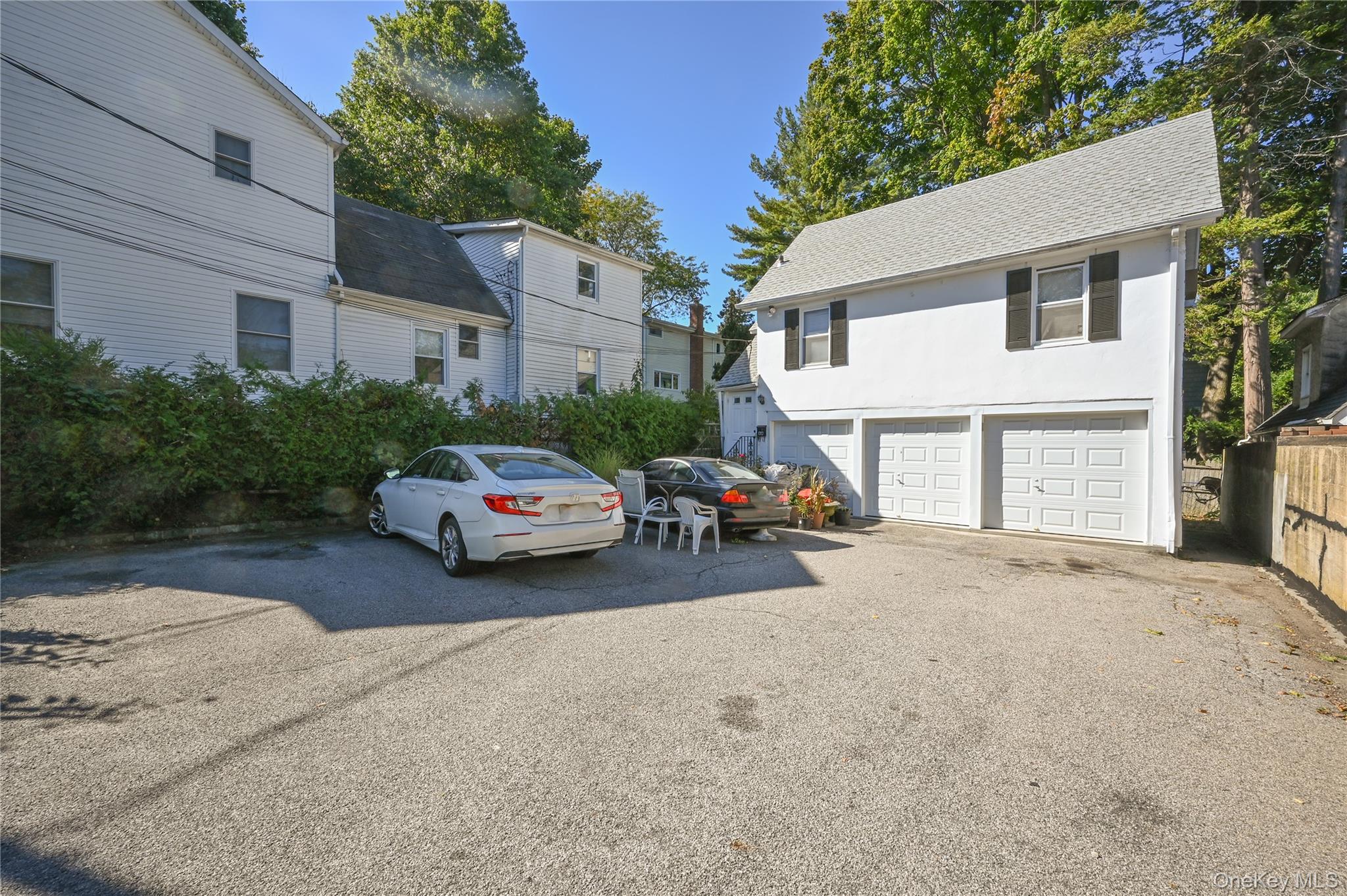 6 Red Brook Terrace, Great Neck, NY 11024