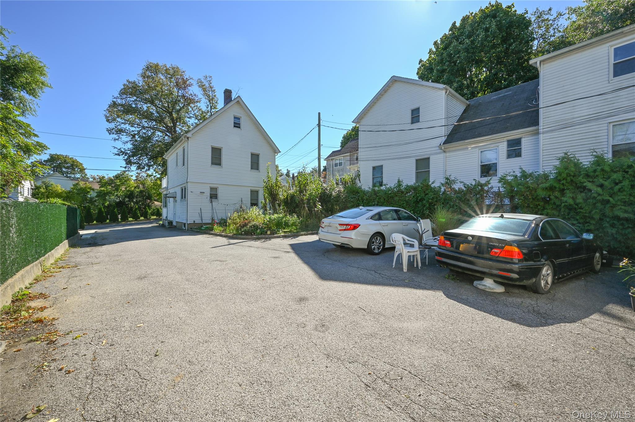 6 Red Brook Terrace, Great Neck, NY 11024