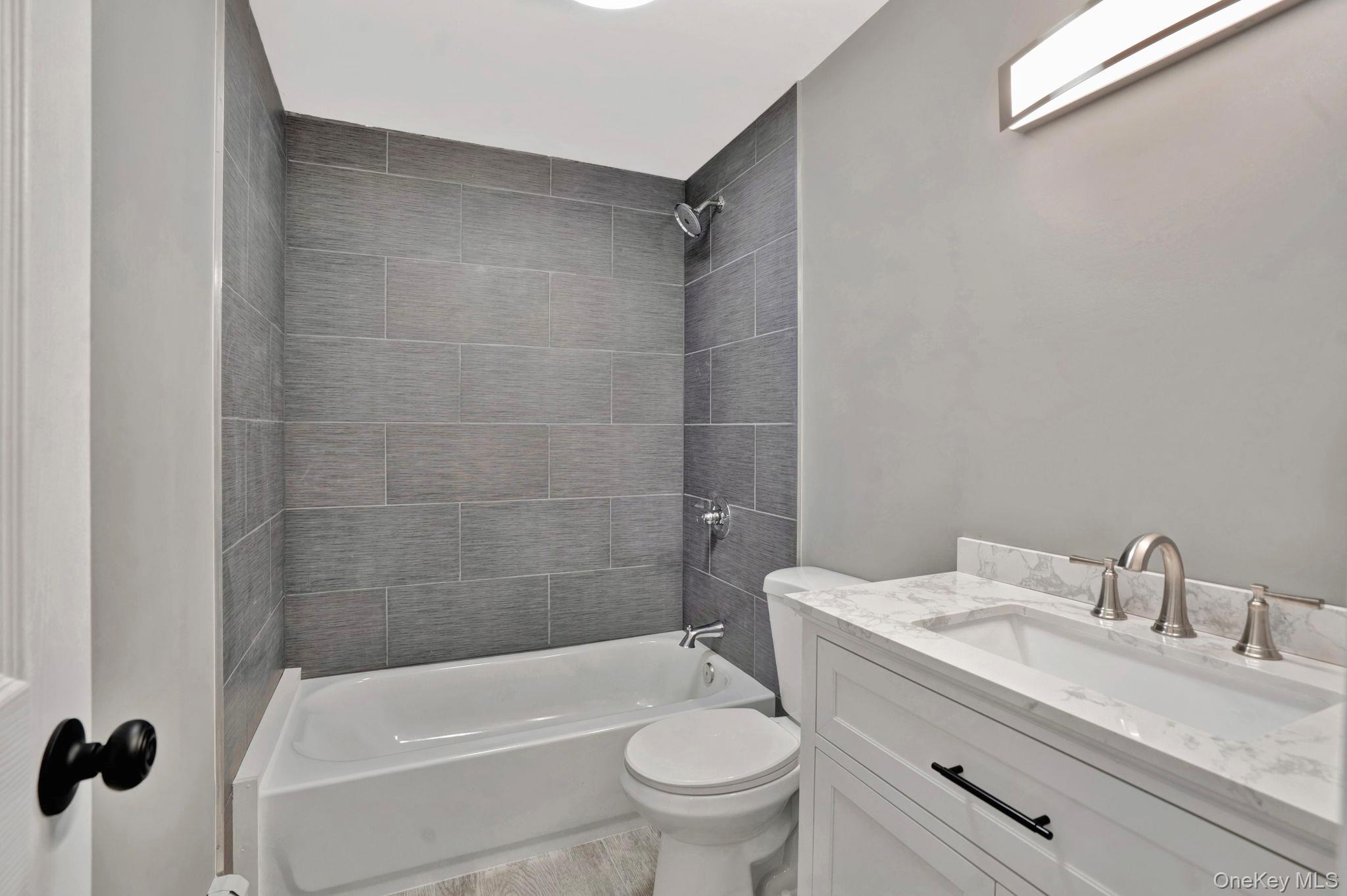 36 Kensington Avenue, Selden, NY 11784