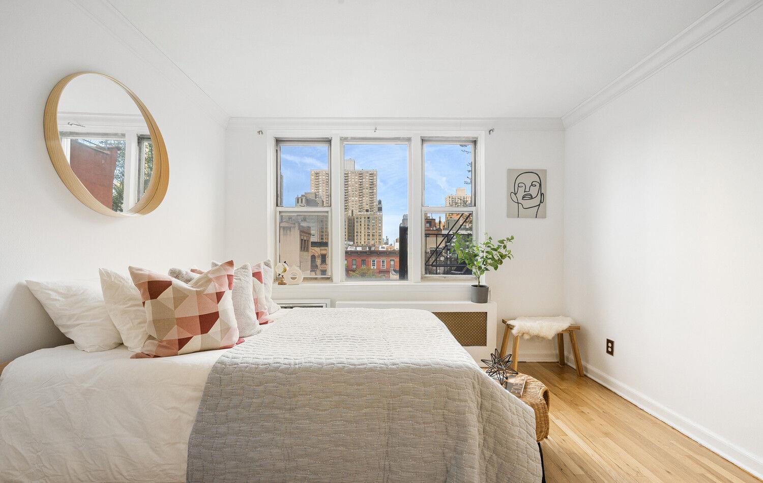 311 75TH Street # 6A, New York (Manhattan), NY 10021