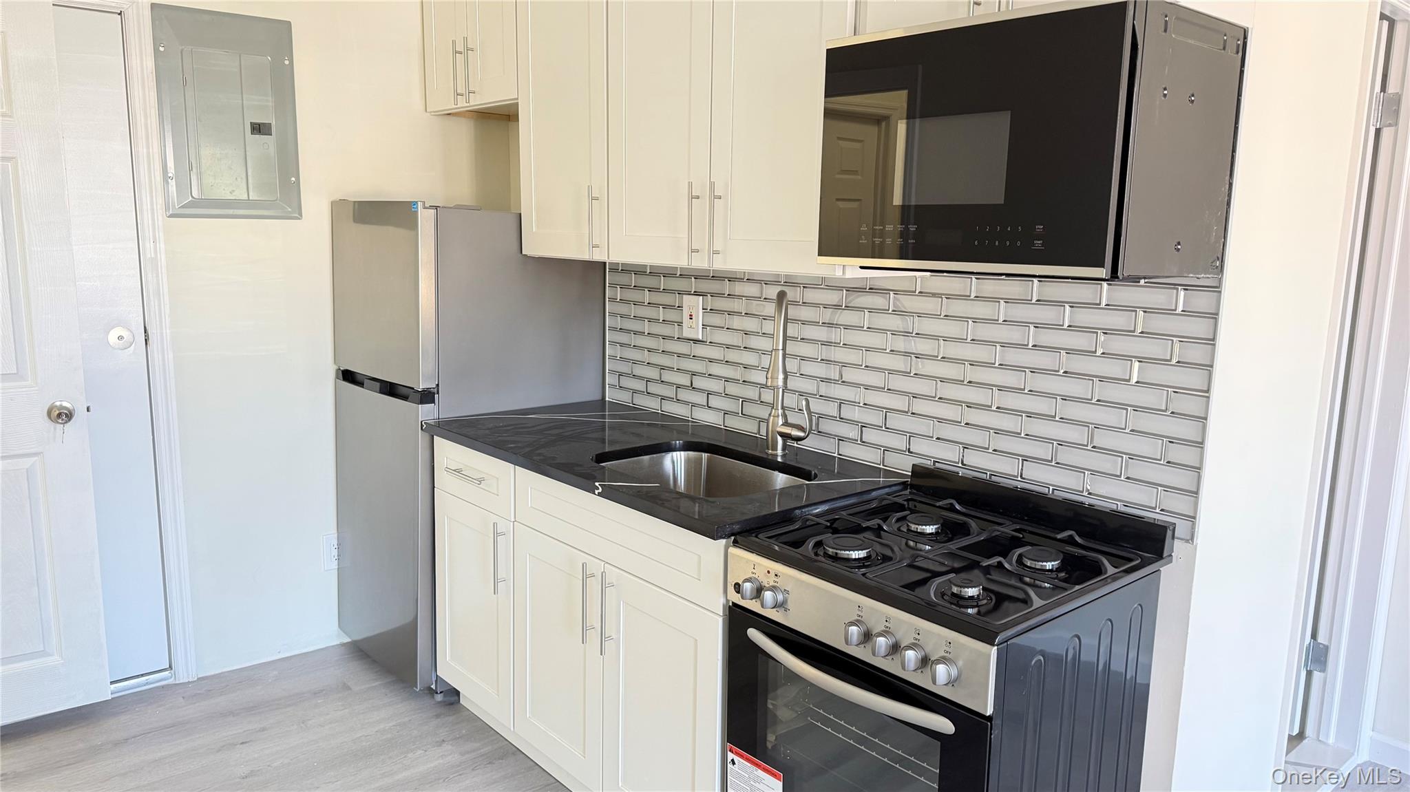 9414 Corona ave Corona ave, Elmhurst, NY 11373