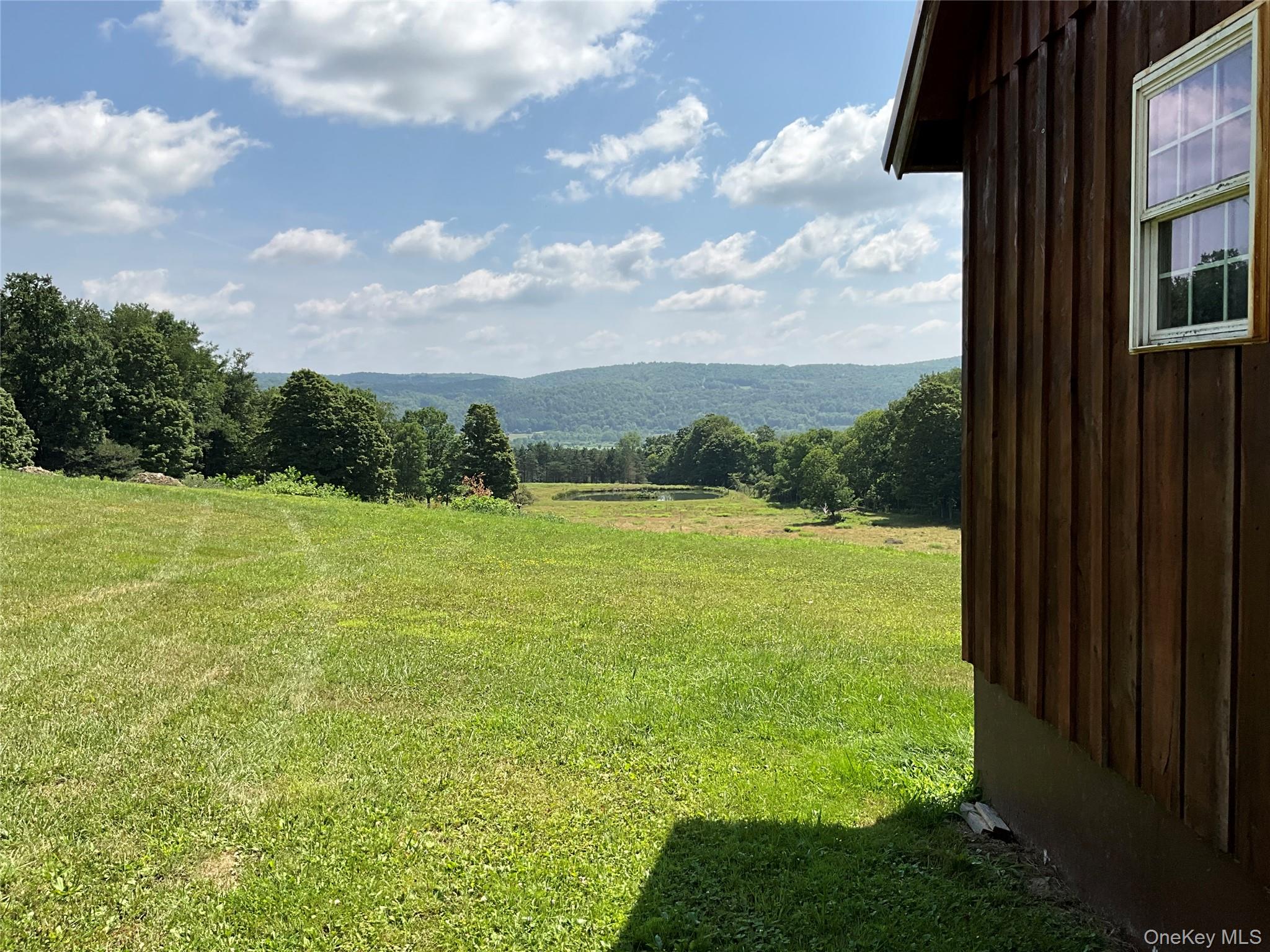 213 Button Rd, Other, NY 13438