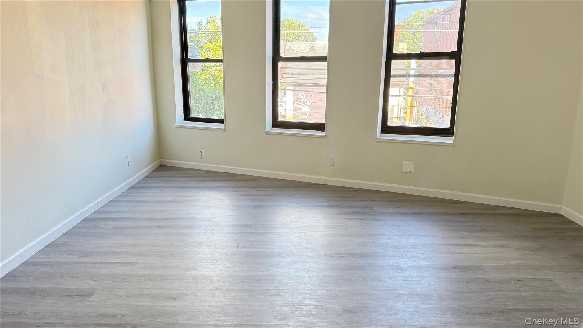 9414 CORONA AVE CORONA AVE, Elmhurst, NY 11373