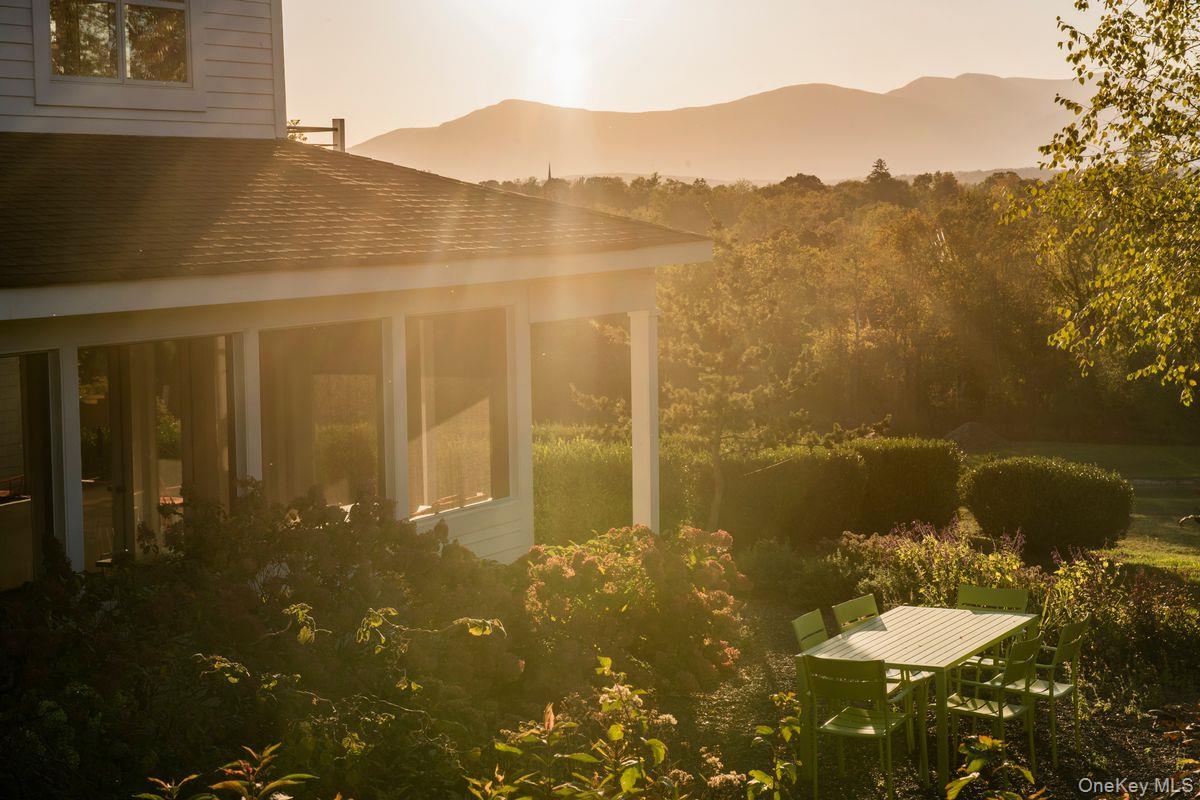 336 Main Street, Germantown, NY 12526