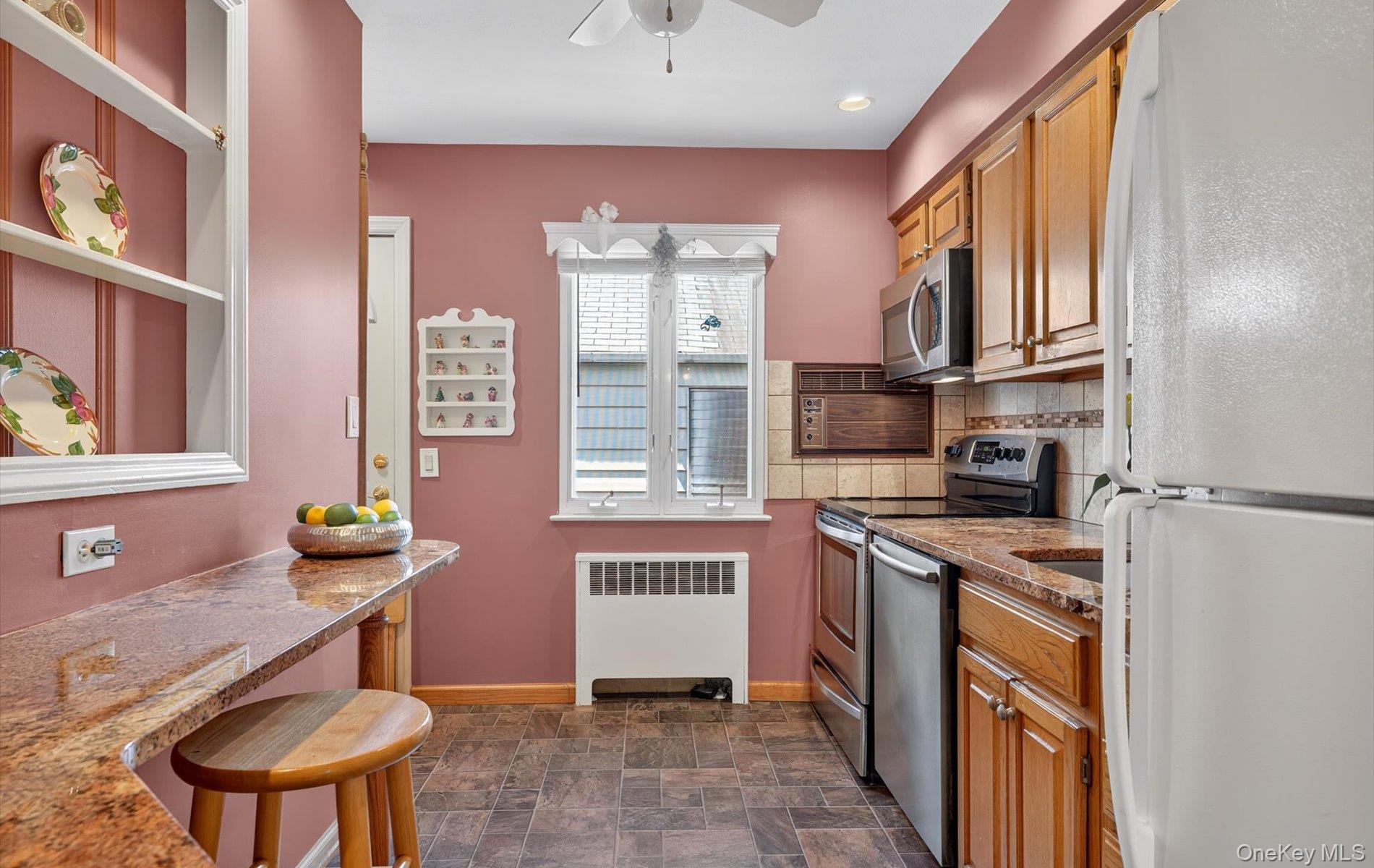 227 Brown Street, Mineola, NY 11501