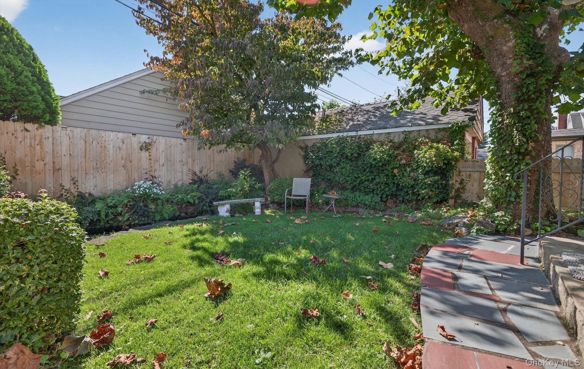 227 Brown Street, Mineola, NY 11501