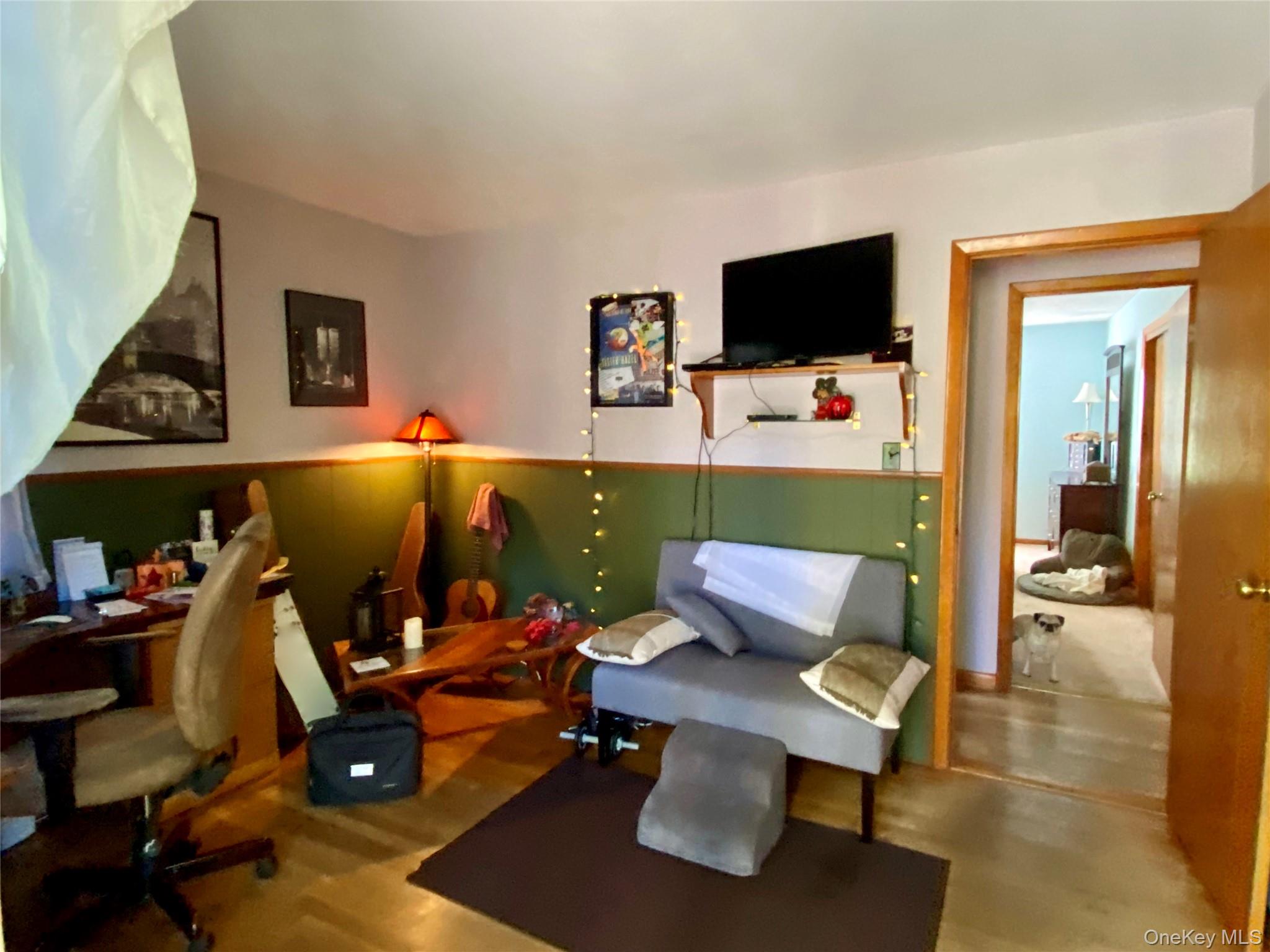 65 Oak Avenue, Huntington Station, NY 11746