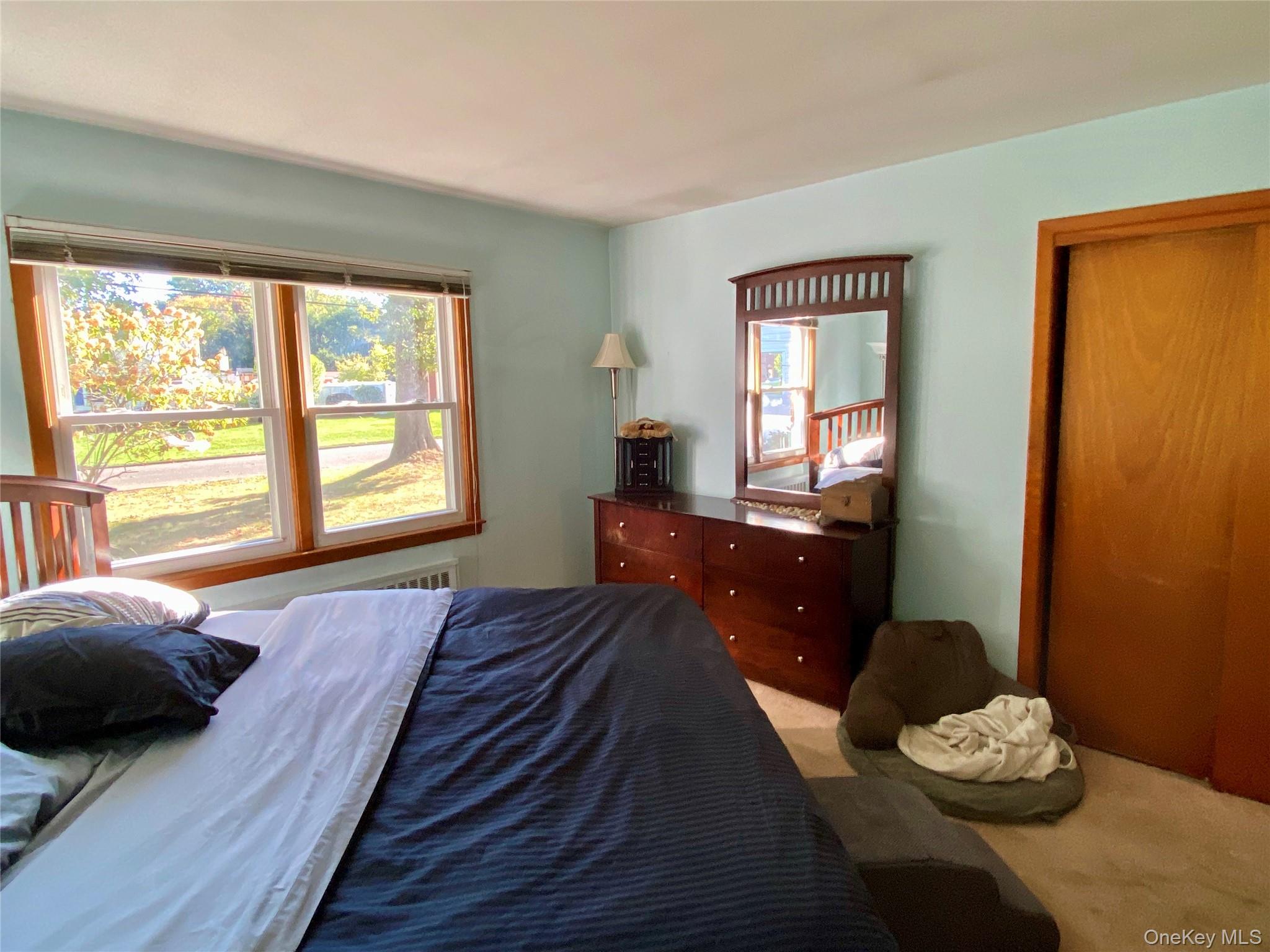 65 Oak Avenue, Huntington Station, NY 11746