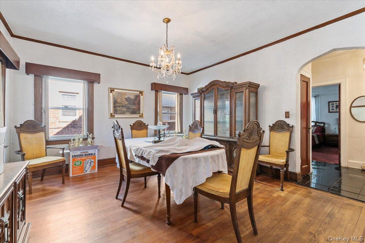 11615 220th Street, Cambria Heights, NY 11411