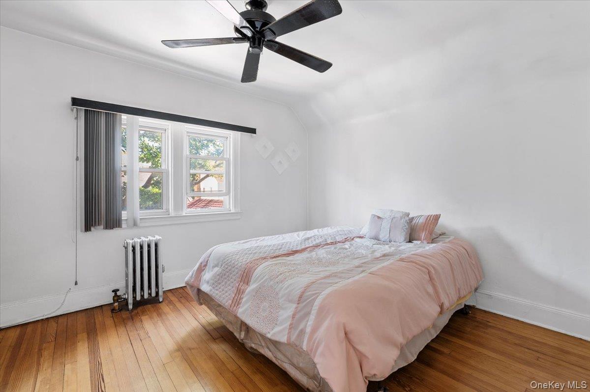 11615 220th Street, Cambria Heights, NY 11411